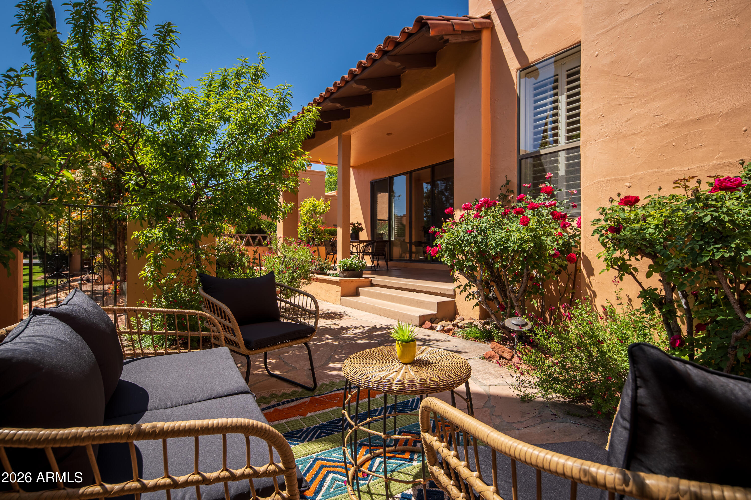 THE RIDGE AT SEDONA CONDOMINIUM REPLAT - Residential
