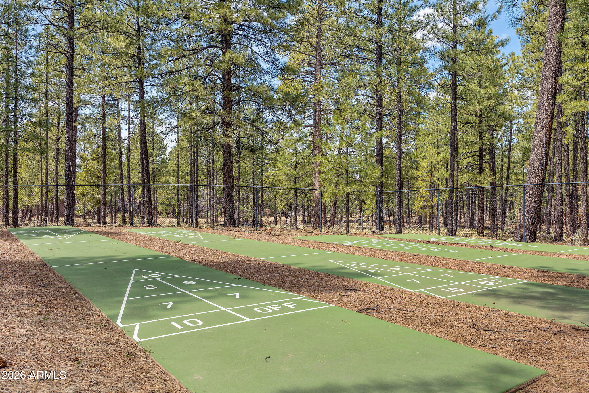 PINETOP LAKES COUNTRY CLUB UNIT 4 - Residential