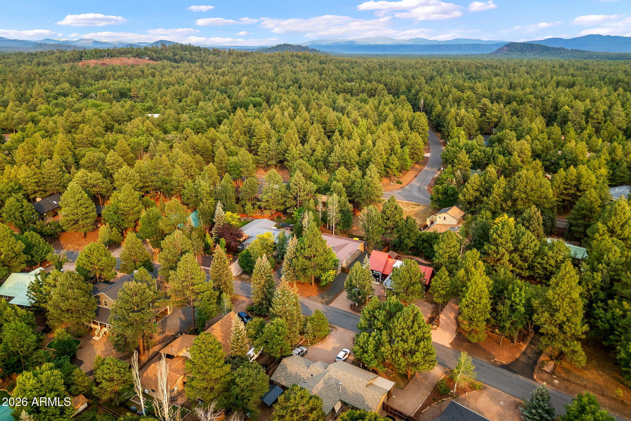 PINETOP LAKES COUNTRY CLUB UNIT 4 - Residential