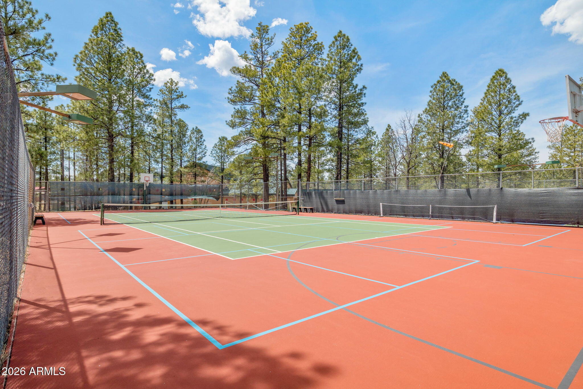PINETOP LAKES COUNTRY CLUB UNIT 4 - Residential