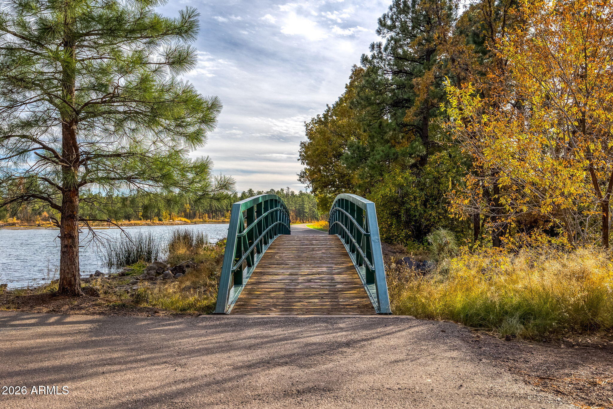 PINETOP LAKES COUNTRY CLUB UNIT 4 - Residential