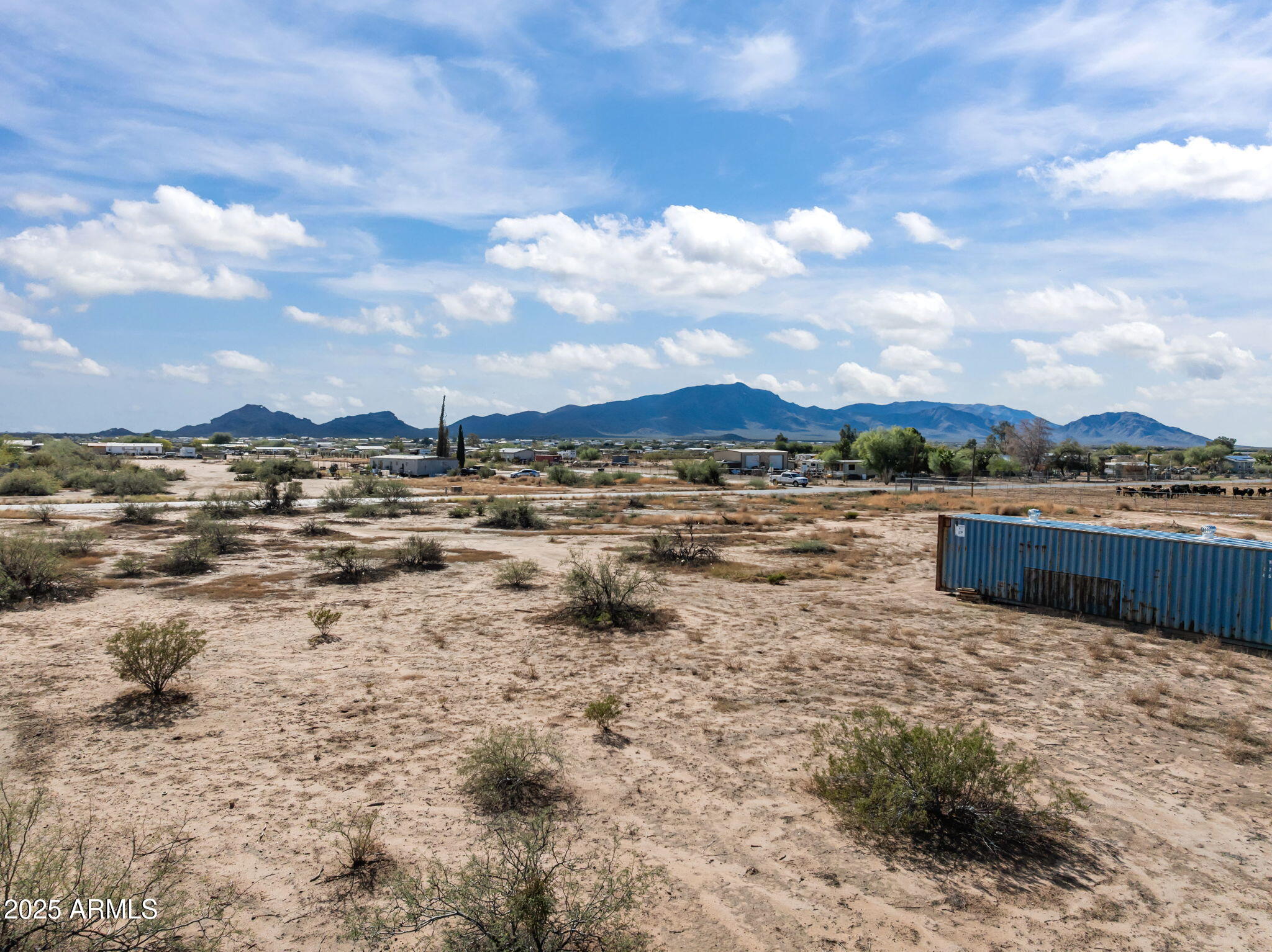 2.3 ACRES, Electric & Water nearby, Aguila Water - Land