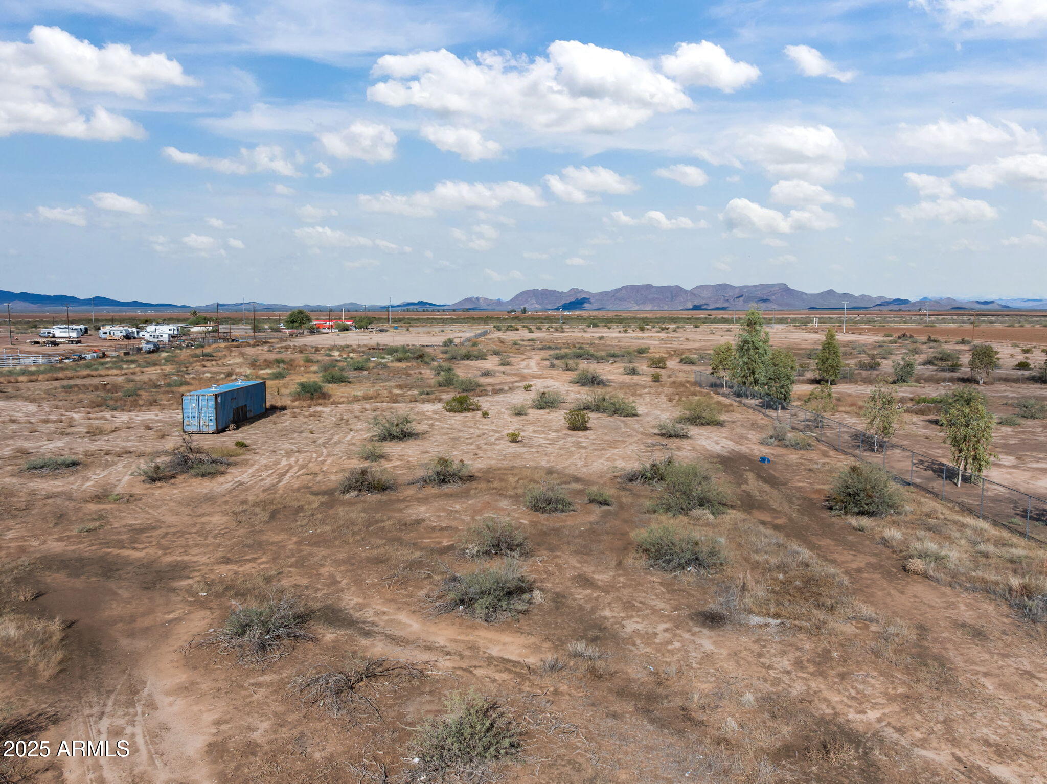2.3 ACRES, Electric & Water nearby, Aguila Water - Land