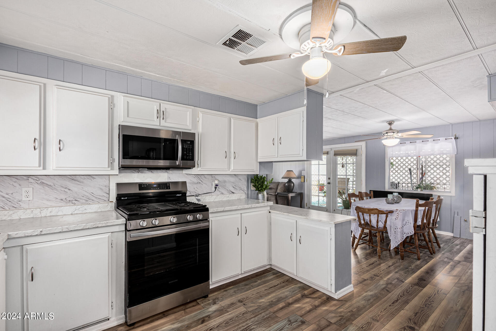 Friendly Village of Orangewood - Residential