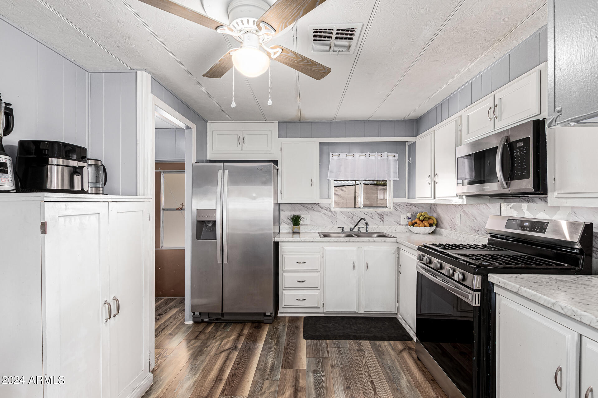 Friendly Village of Orangewood - Residential