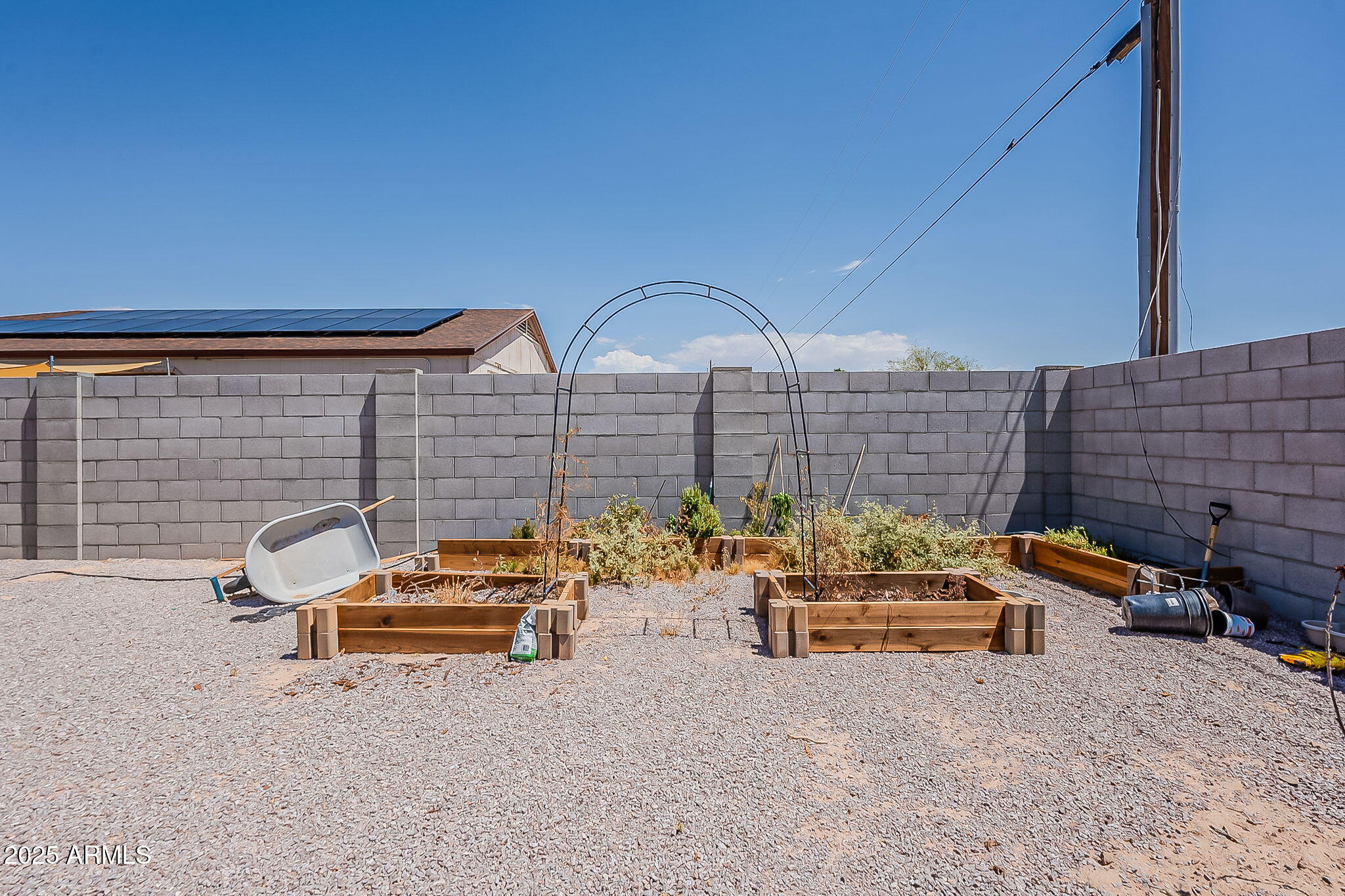 TOLTEC/ARIZONA VALLEY UNIT EIGHT - Residential