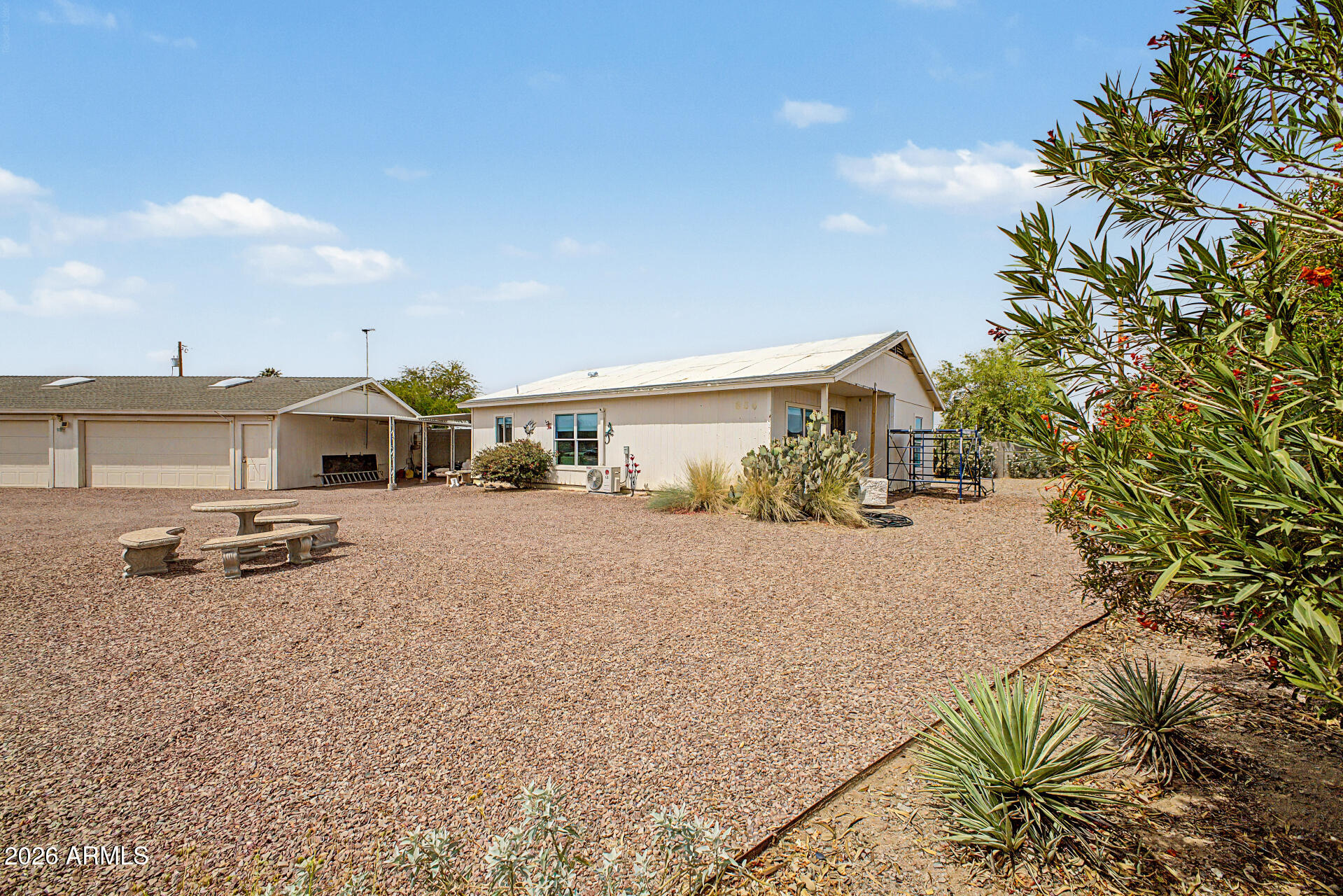 PALM SPRINGS UNIT FIVE - Residential