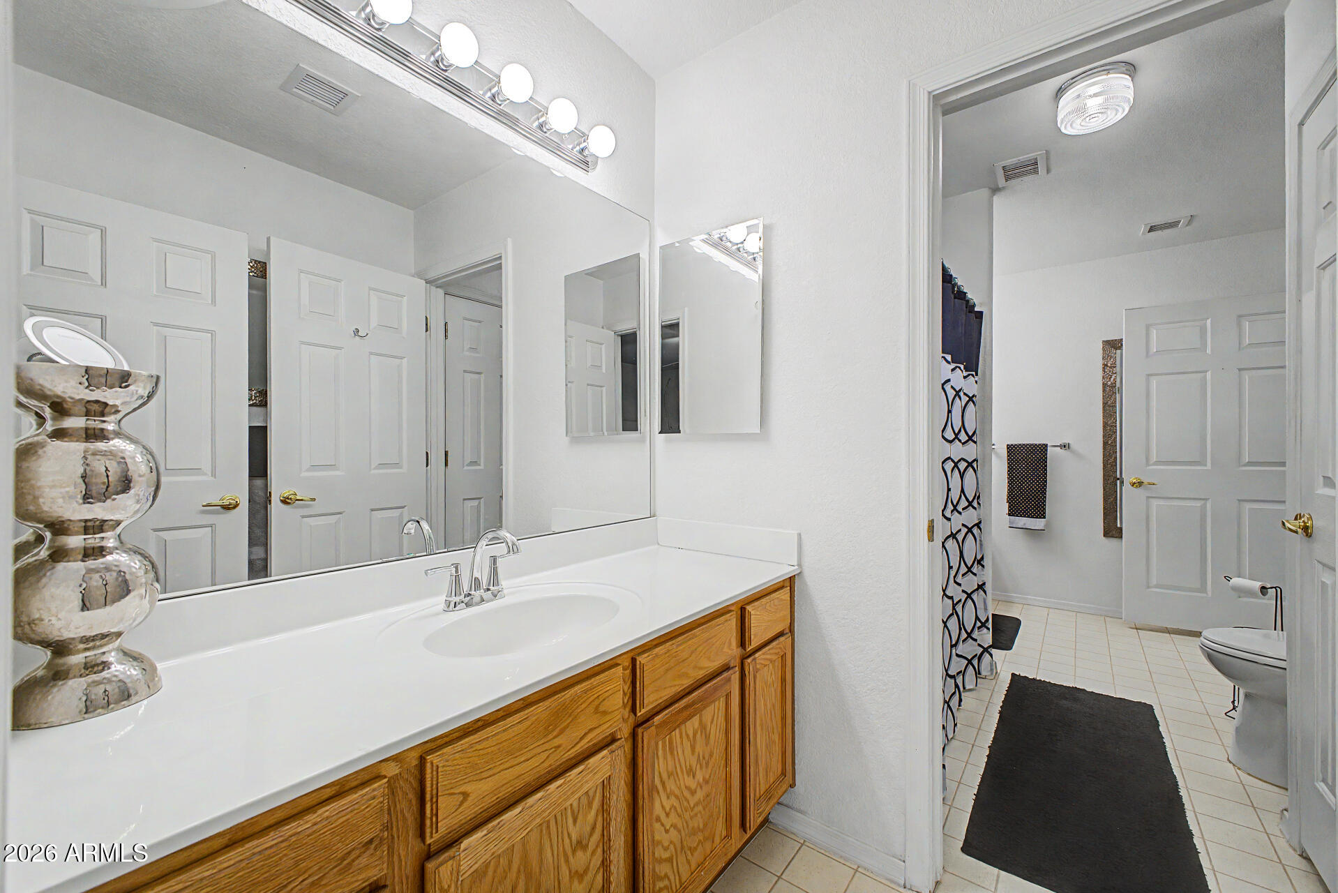PALM SPRINGS UNIT FIVE - Residential