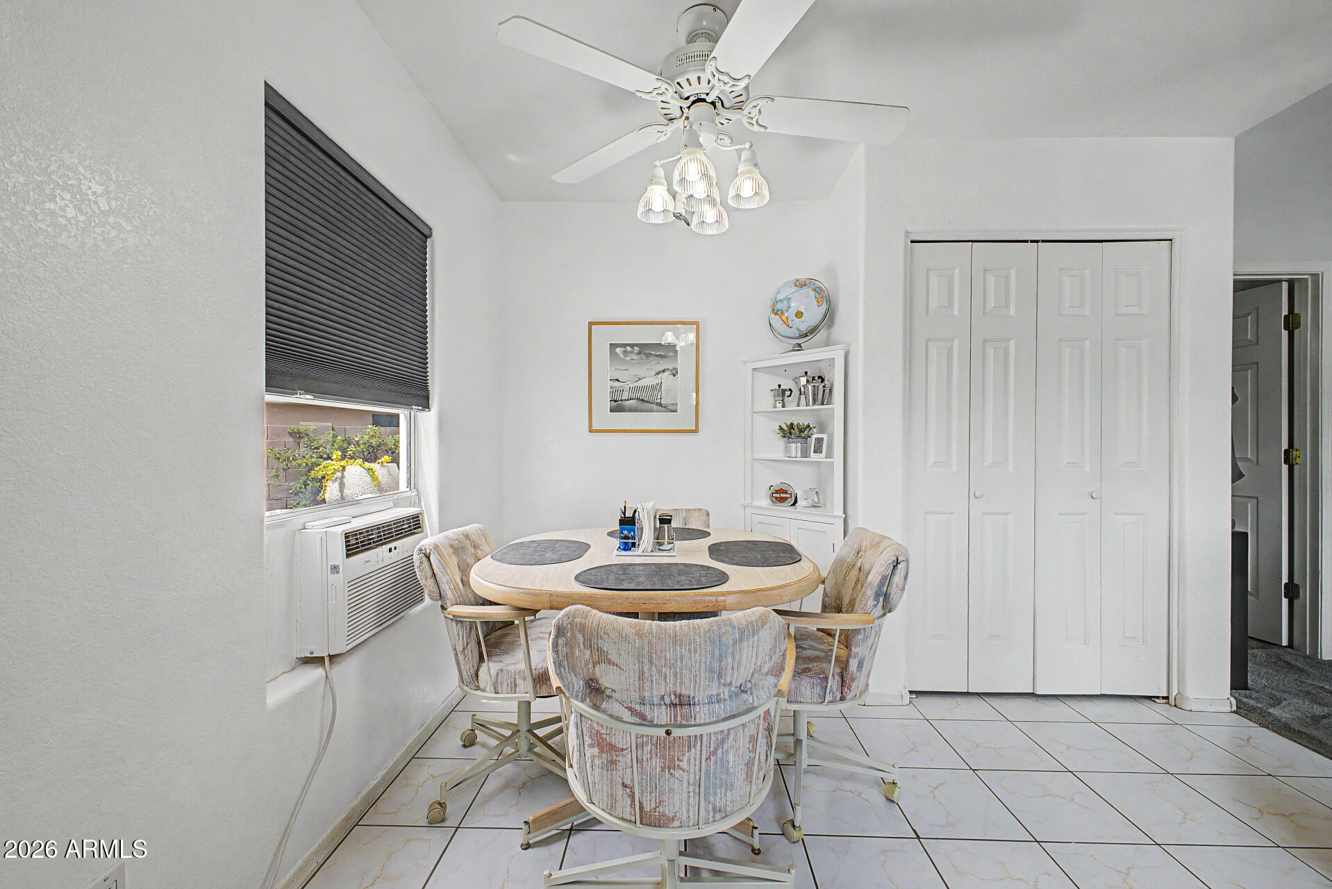 PALM SPRINGS UNIT FIVE - Residential