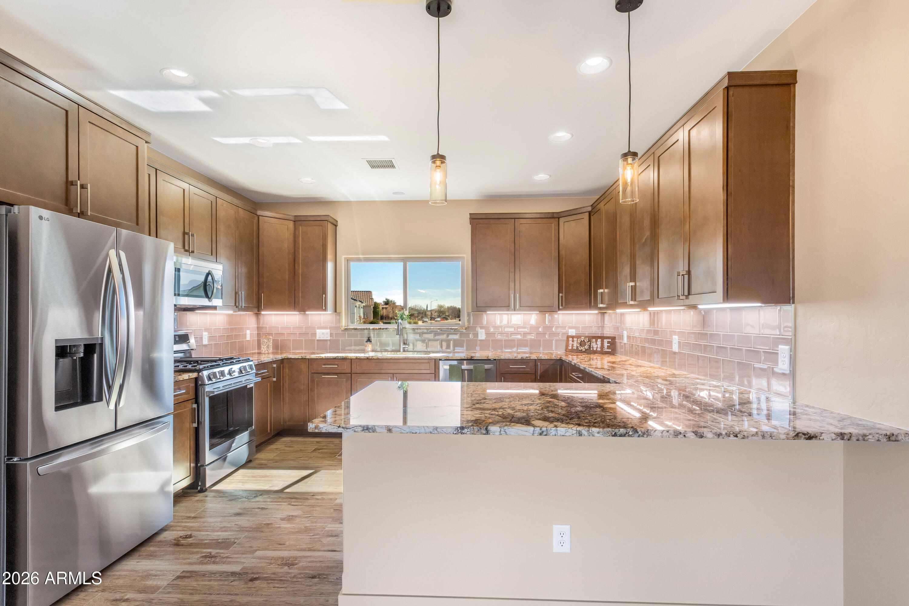 MESA VERDE ESTATES - Residential