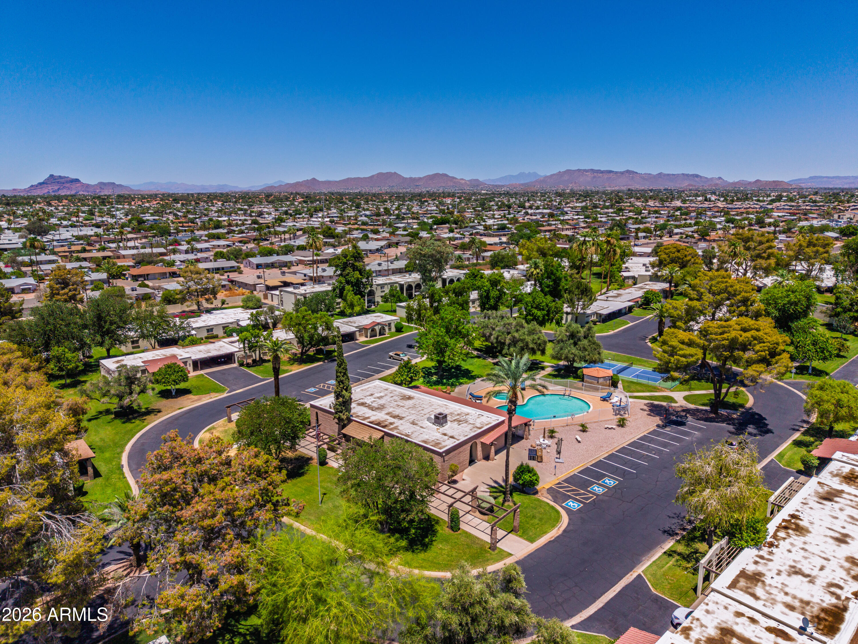 DREAMLAND MANOR UNIT 1 - Residential