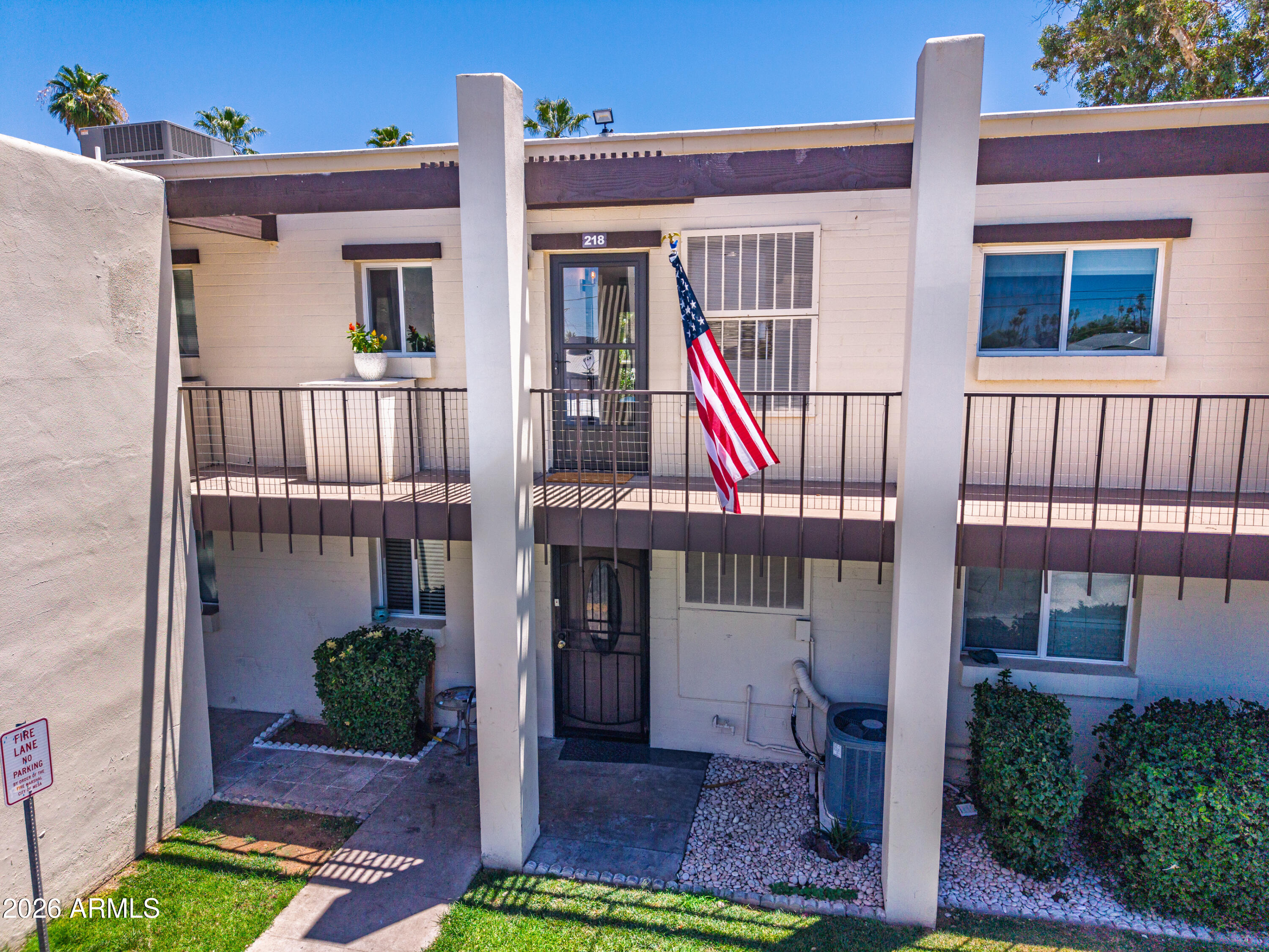 DREAMLAND MANOR UNIT 1 - Residential