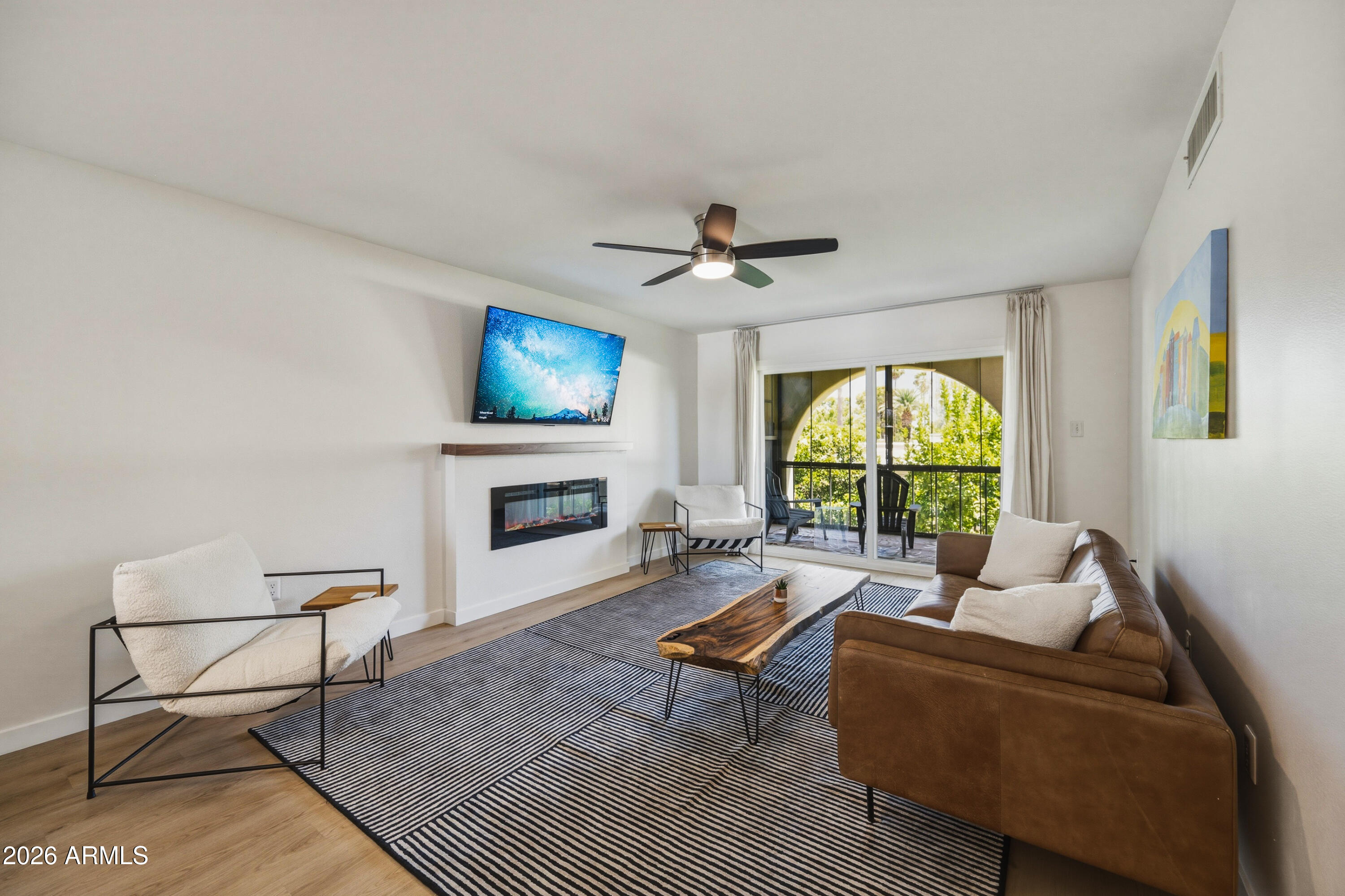 DREAMLAND MANOR UNIT 1 - Residential