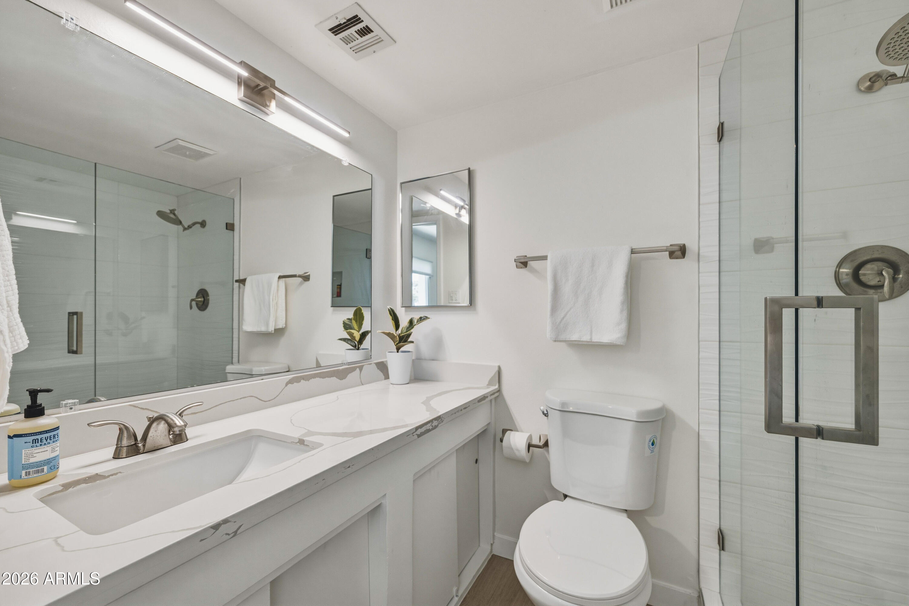 DREAMLAND MANOR UNIT 1 - Residential