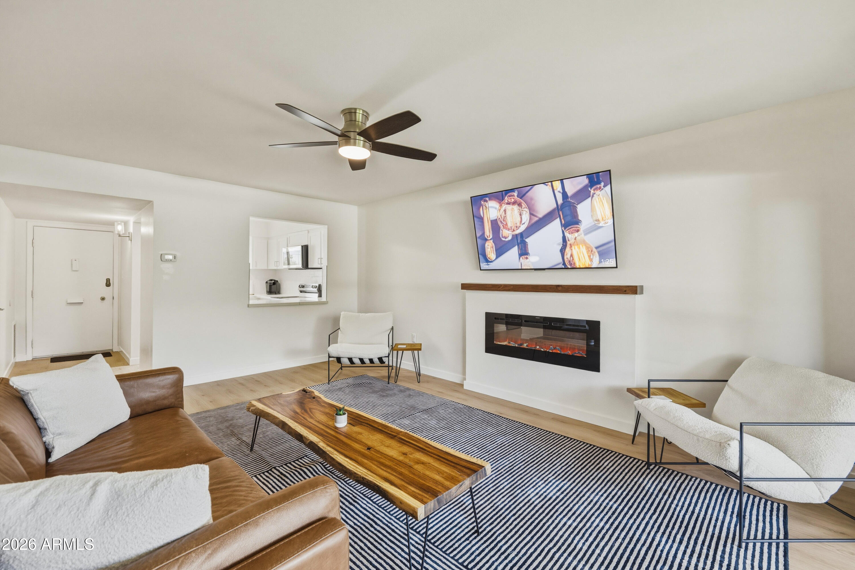 DREAMLAND MANOR UNIT 1 - Residential