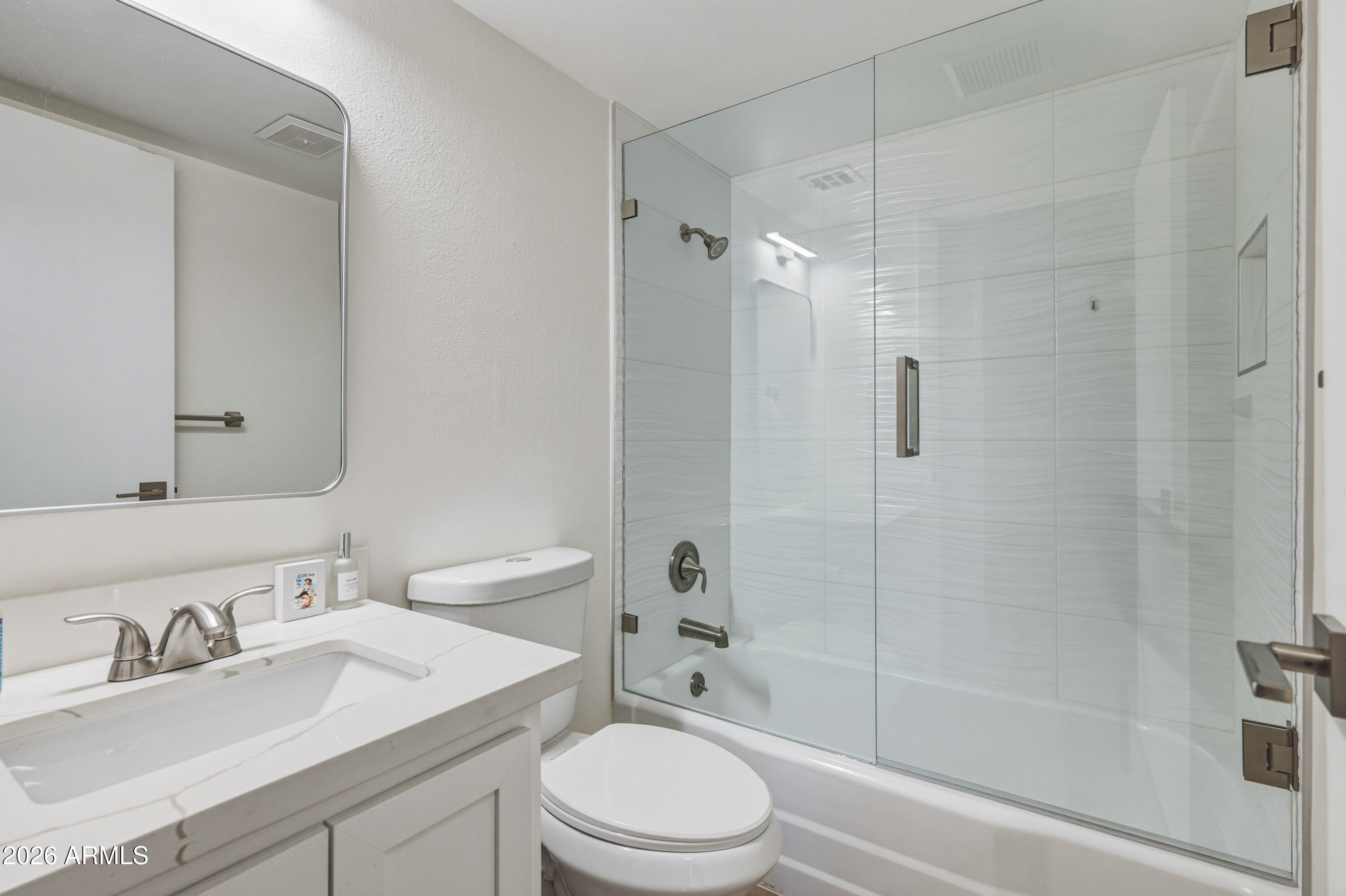 DREAMLAND MANOR UNIT 1 - Residential