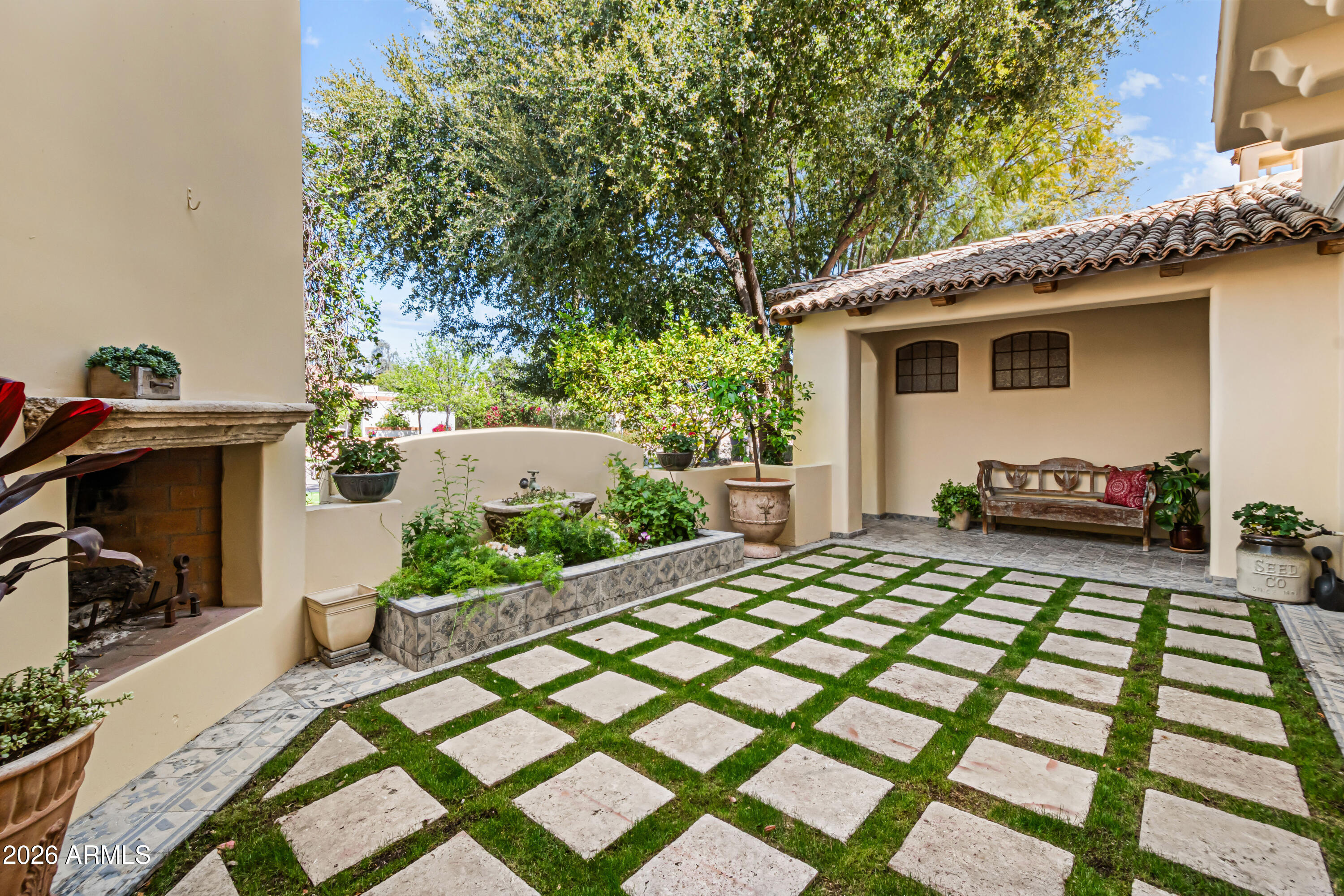 Paradise Park Trails - Residential