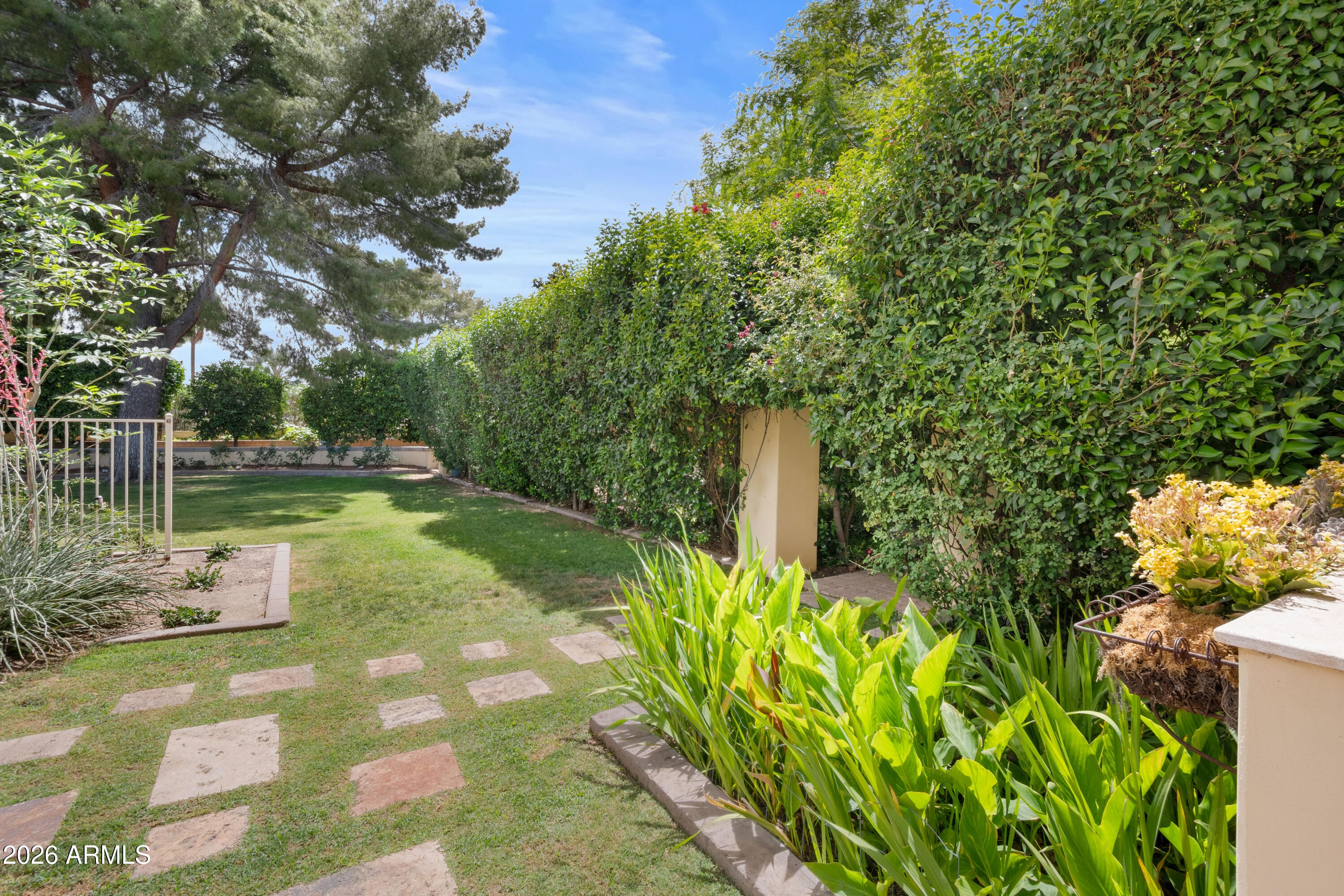 Paradise Park Trails - Residential