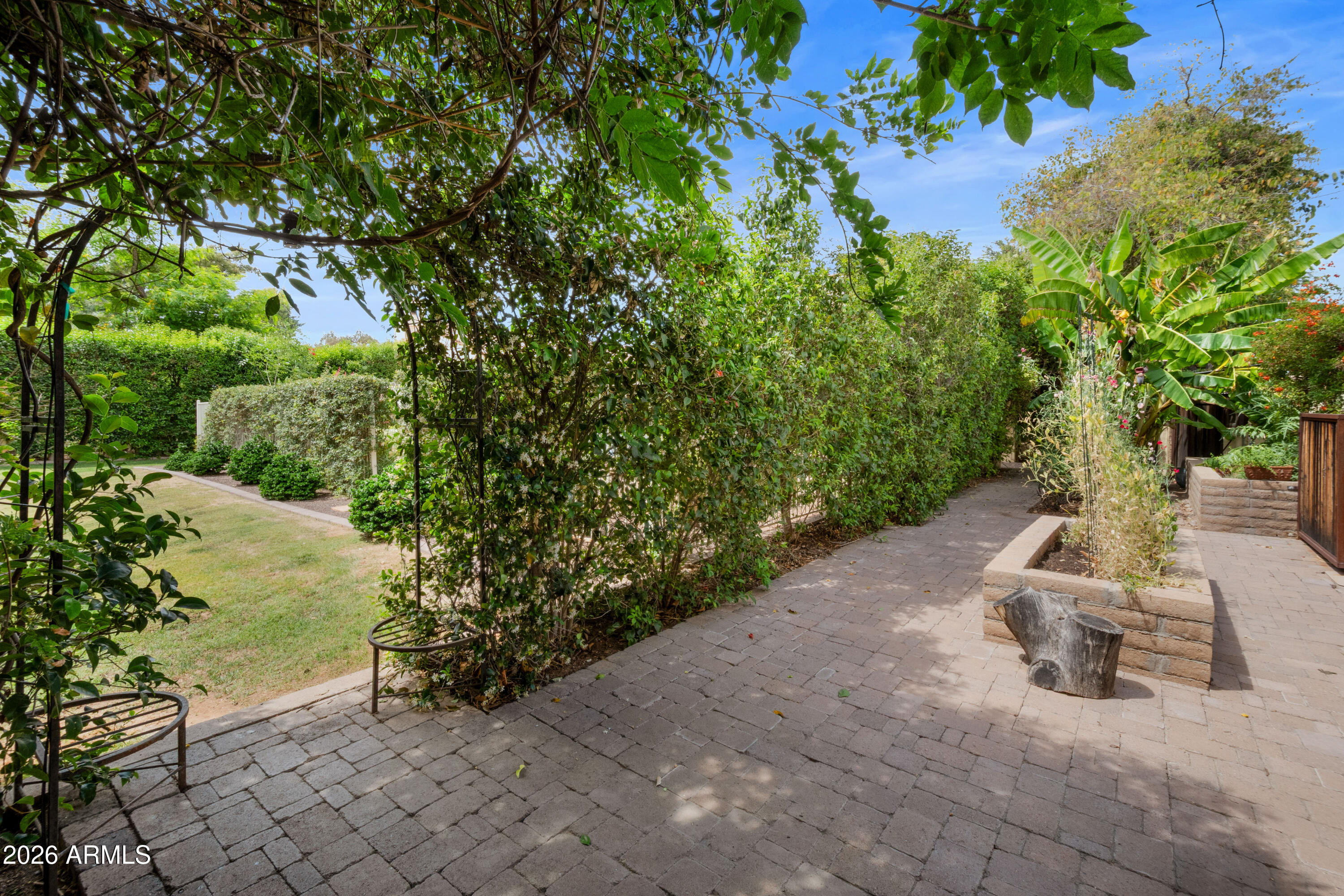 Paradise Park Trails - Residential