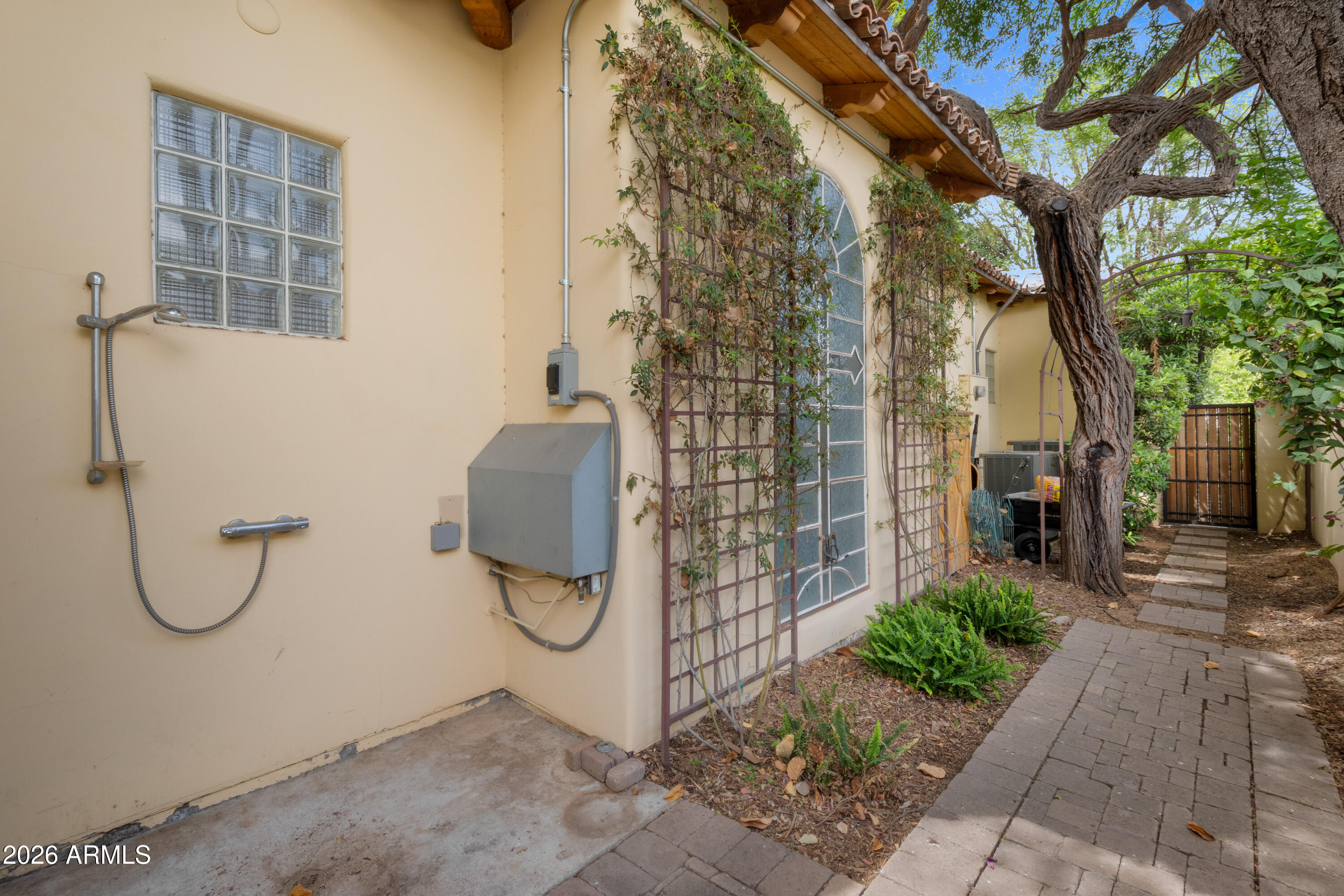 Paradise Park Trails - Residential
