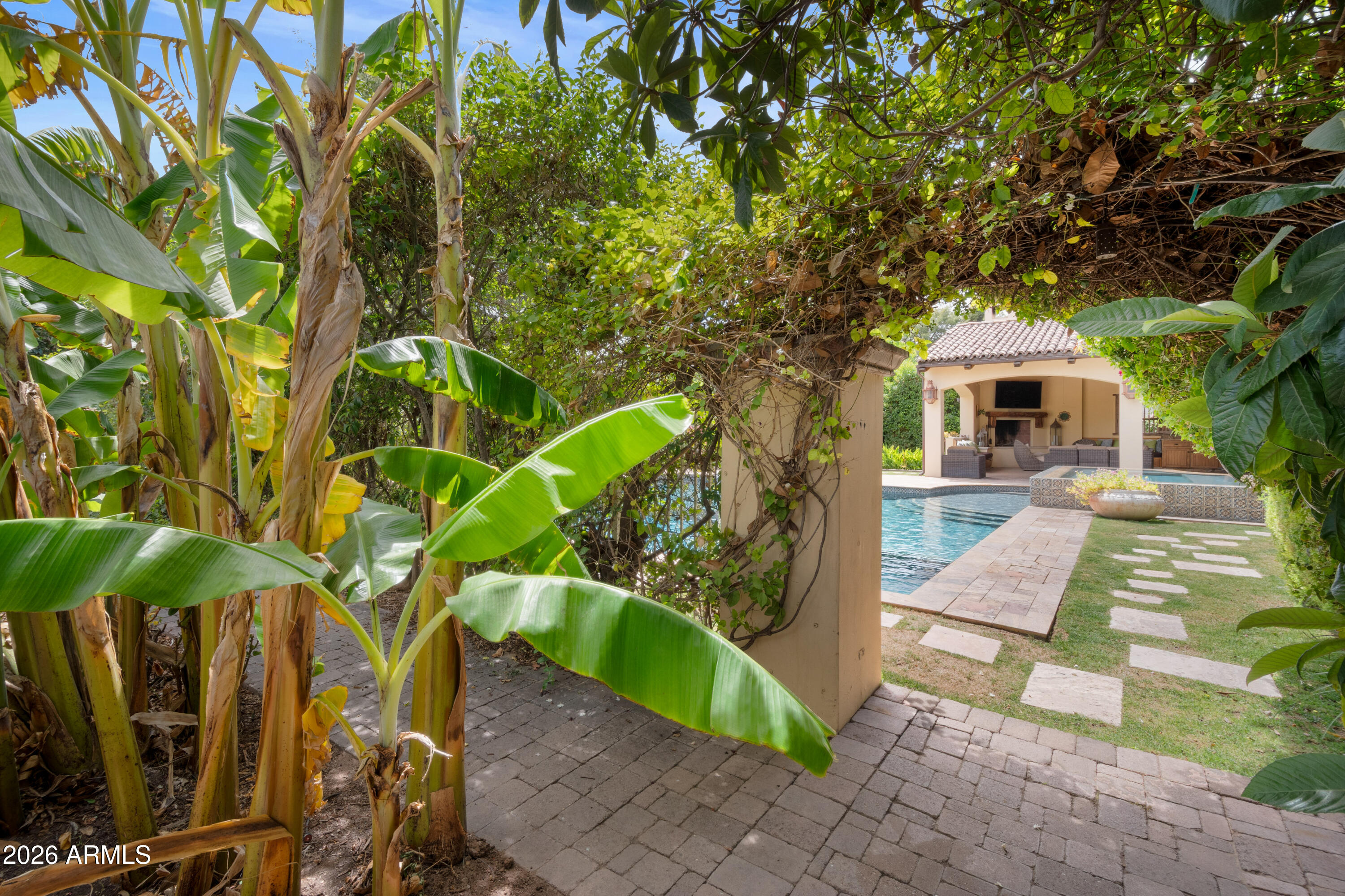 Paradise Park Trails - Residential