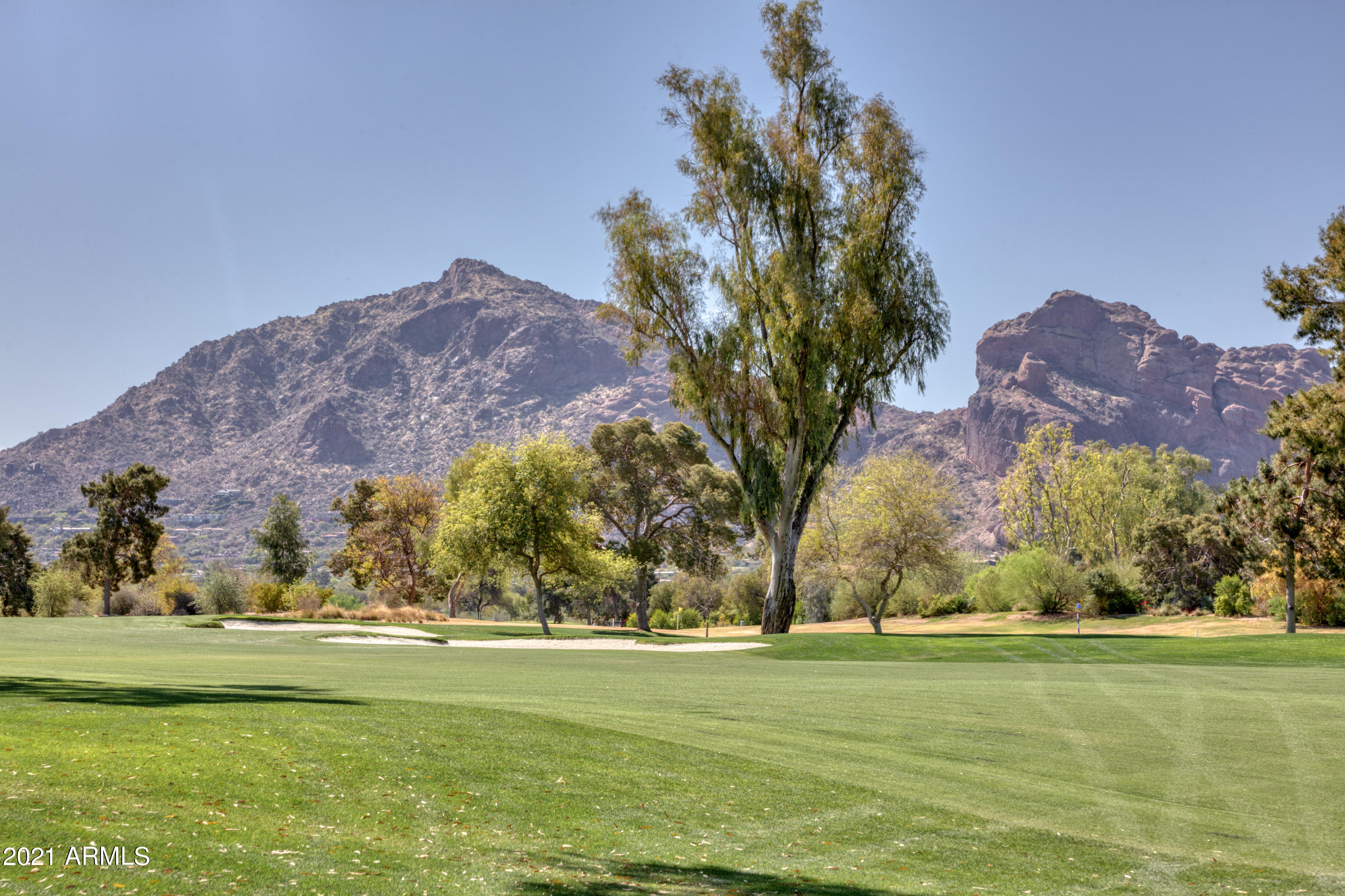 PARADISE HILLS - Residential