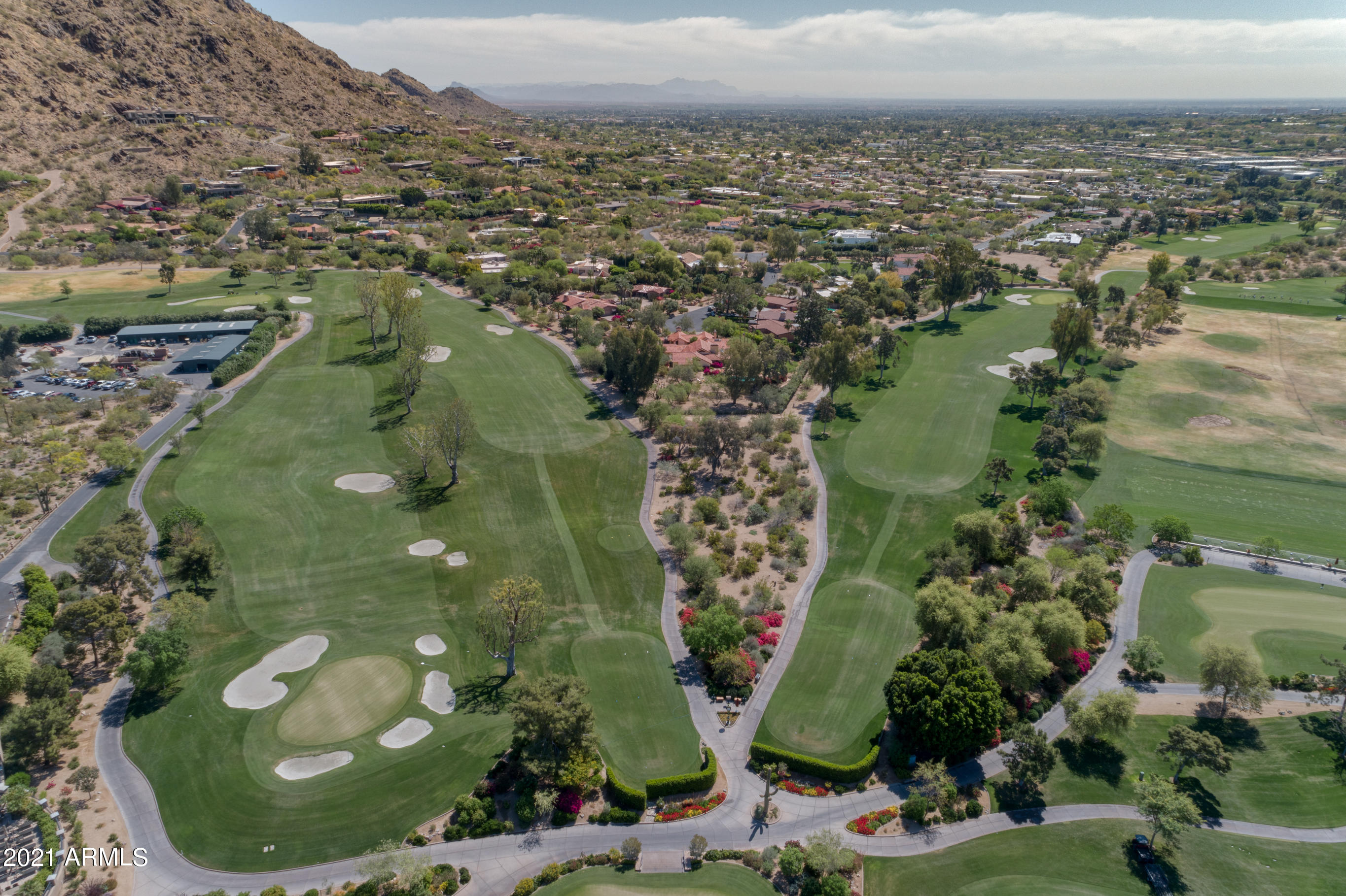 PARADISE HILLS - Residential