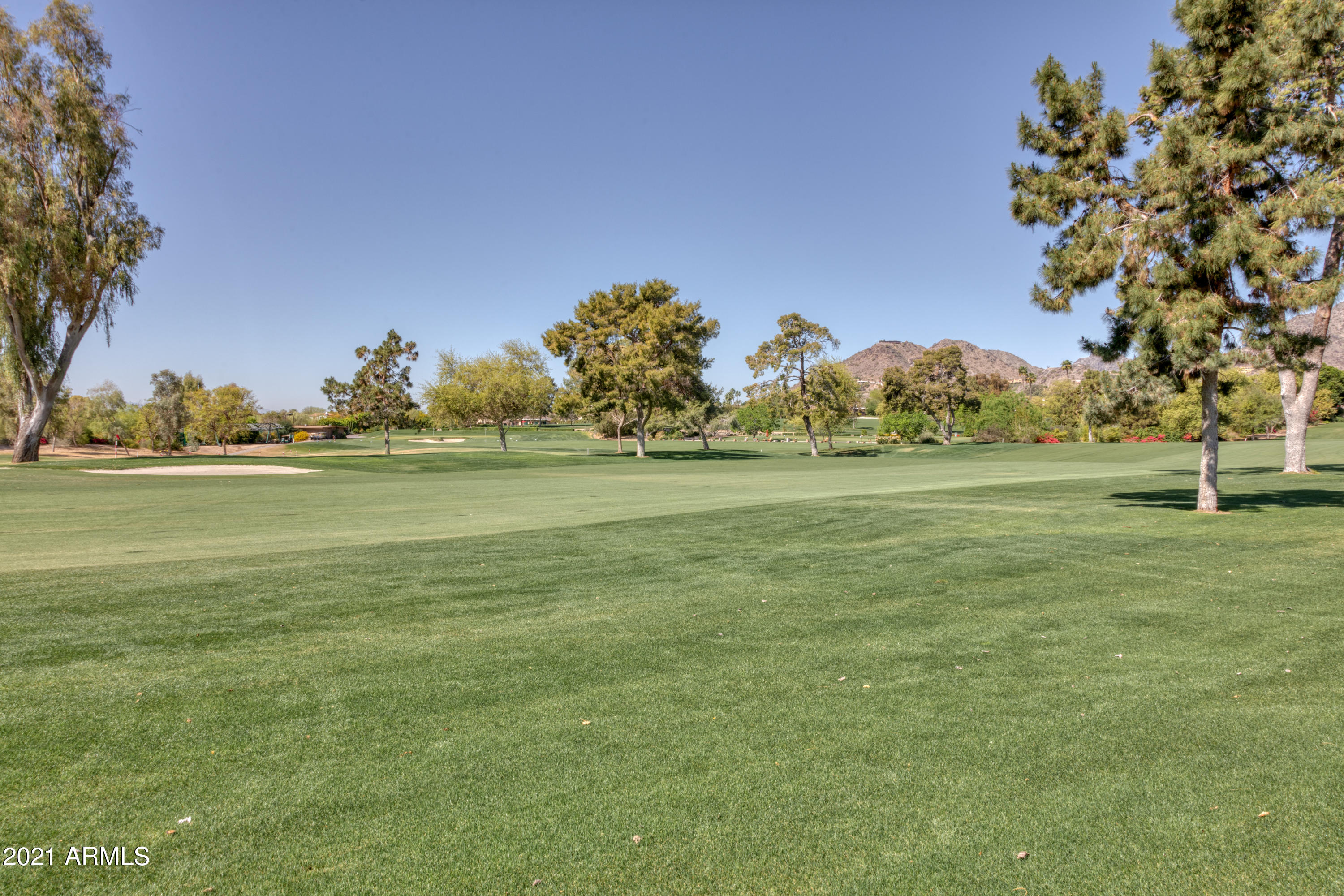 PARADISE HILLS - Residential