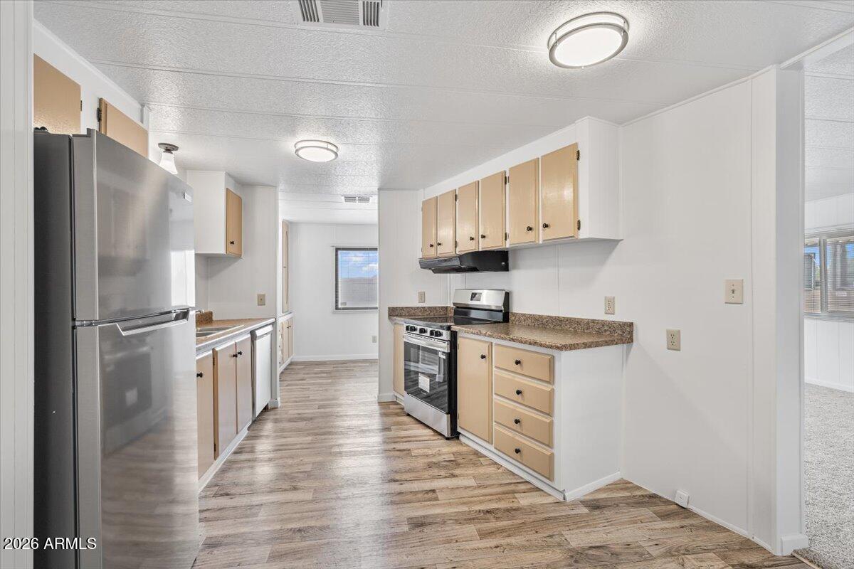 Sundial Mobile Home - Residential