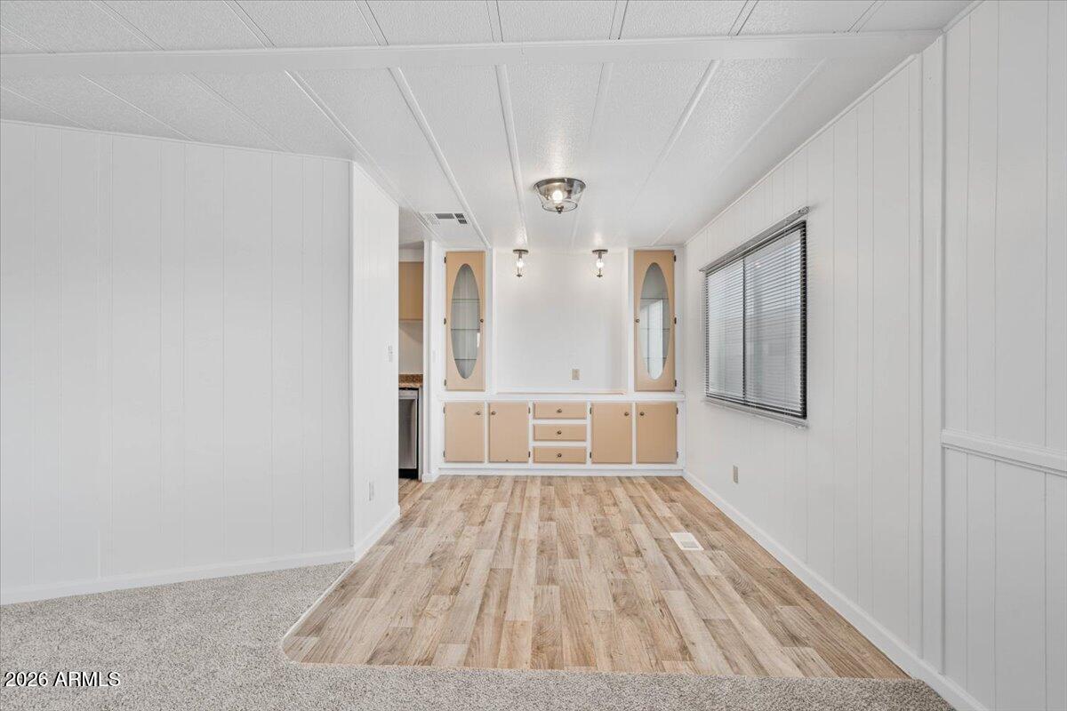 Sundial Mobile Home - Residential