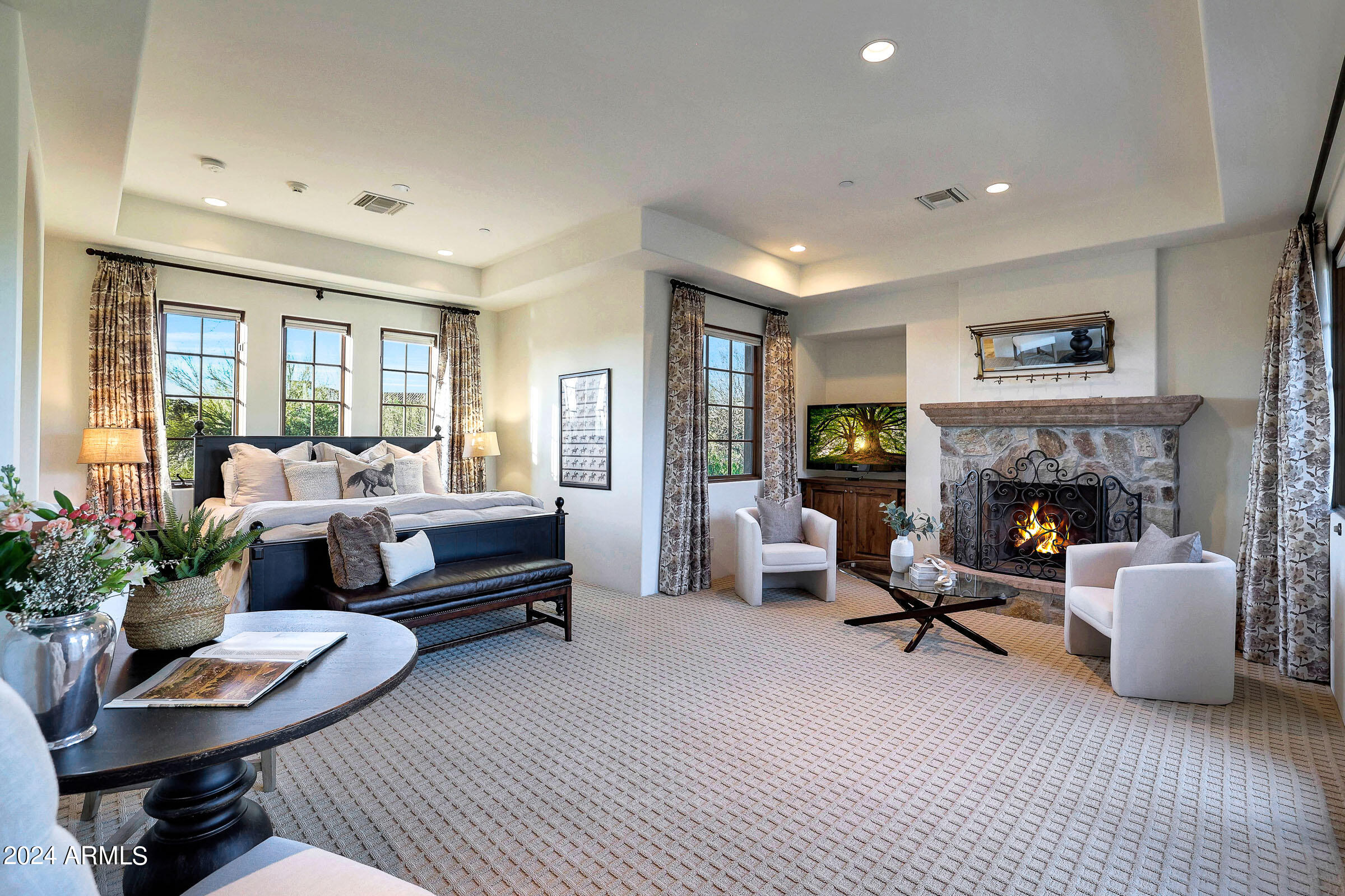 WHISPER ROCK UNIT 1 - Residential