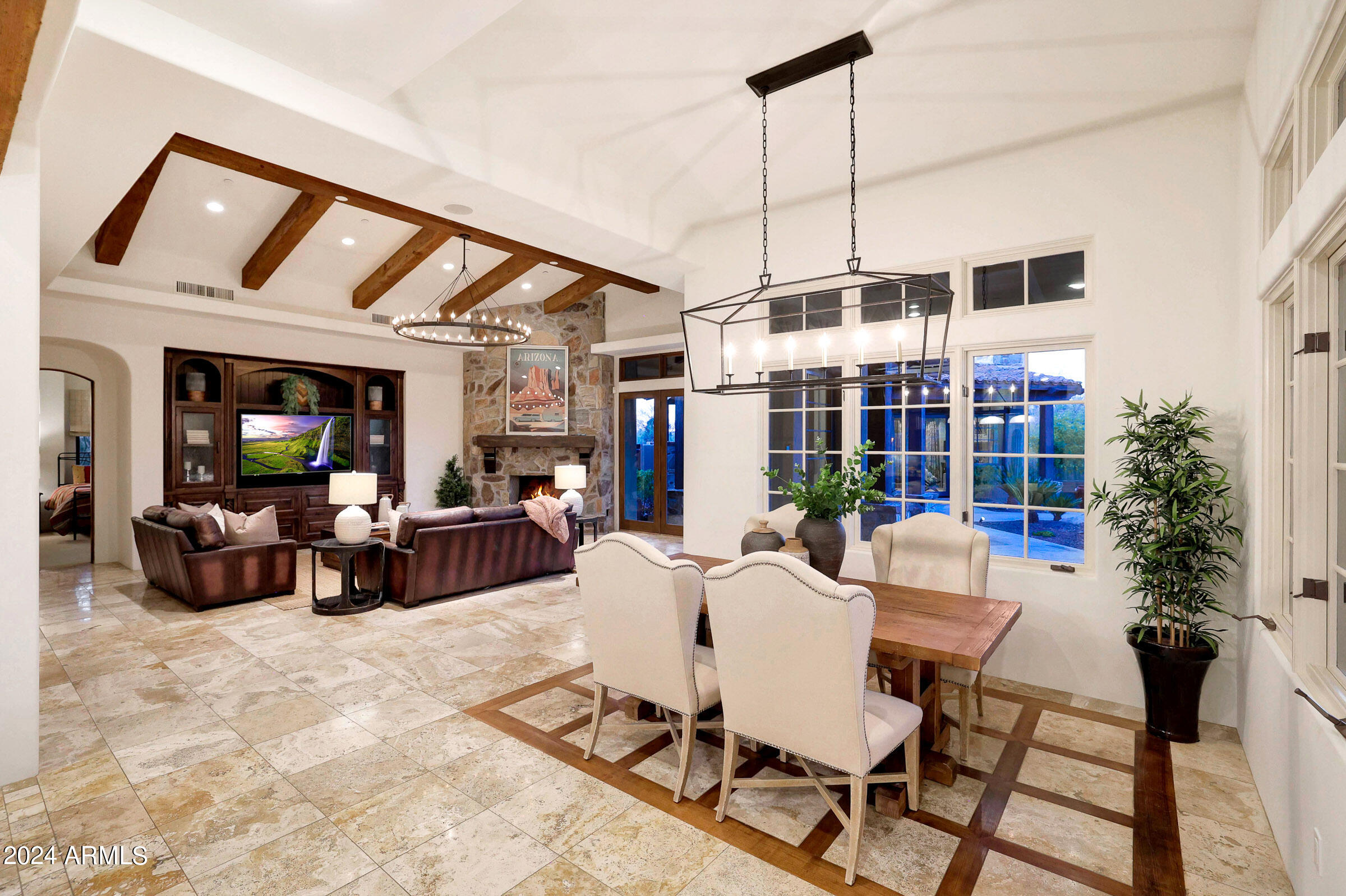 WHISPER ROCK UNIT 1 - Residential
