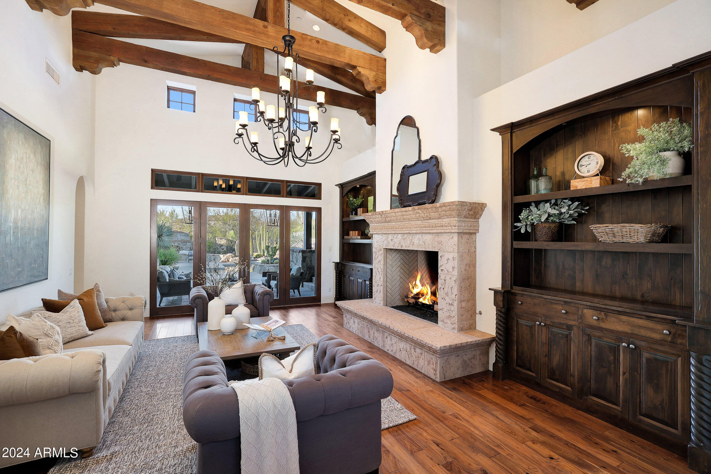 WHISPER ROCK UNIT 1 - Residential