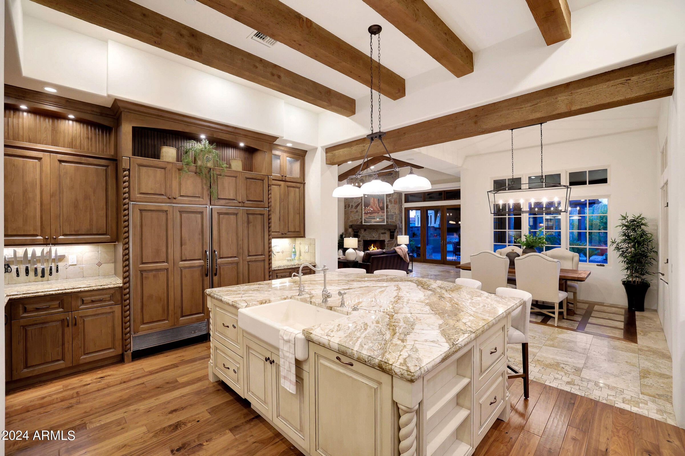 WHISPER ROCK UNIT 1 - Residential