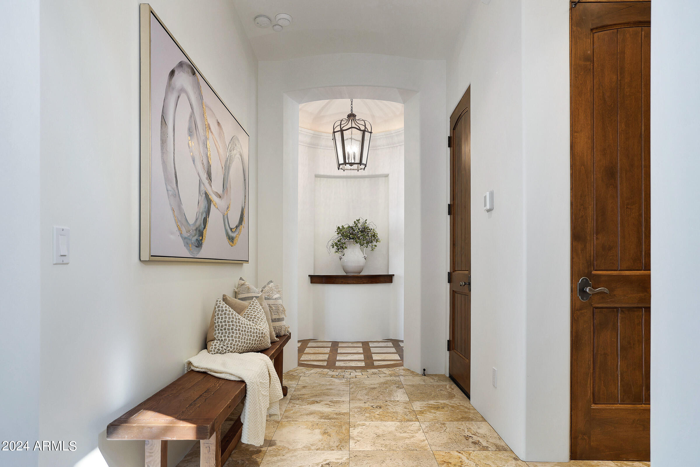 WHISPER ROCK UNIT 1 - Residential