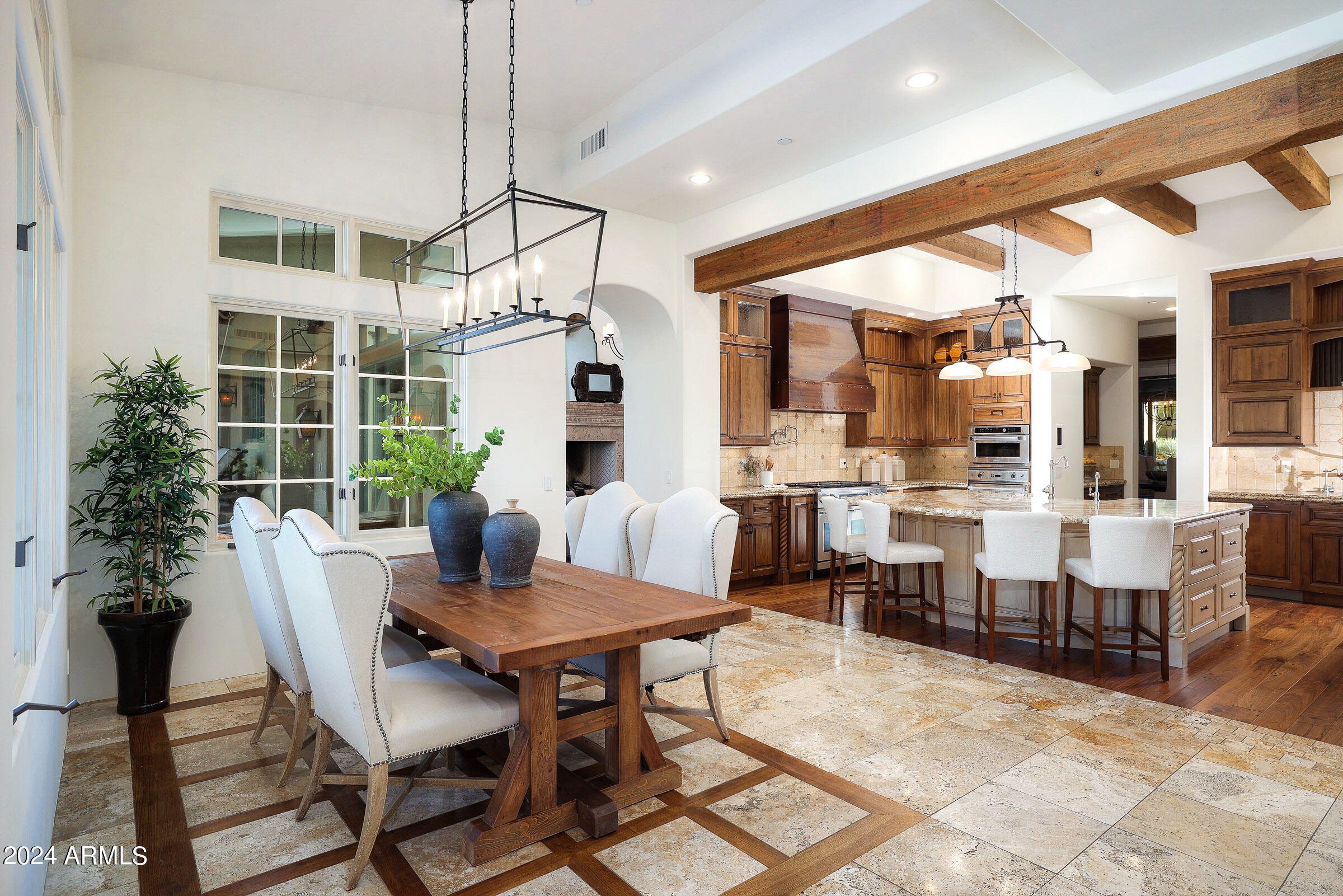 WHISPER ROCK UNIT 1 - Residential