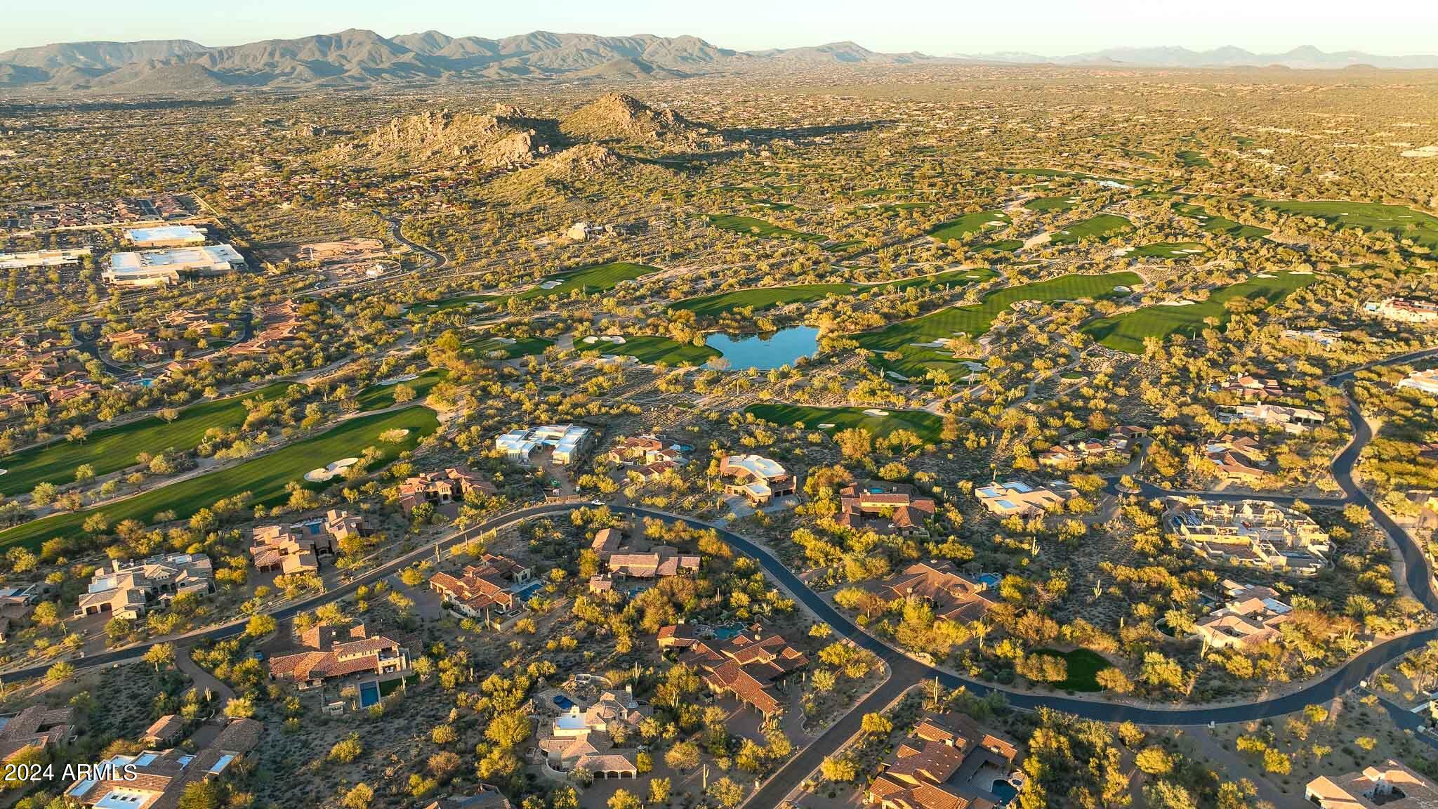 WHISPER ROCK UNIT 1 - Residential