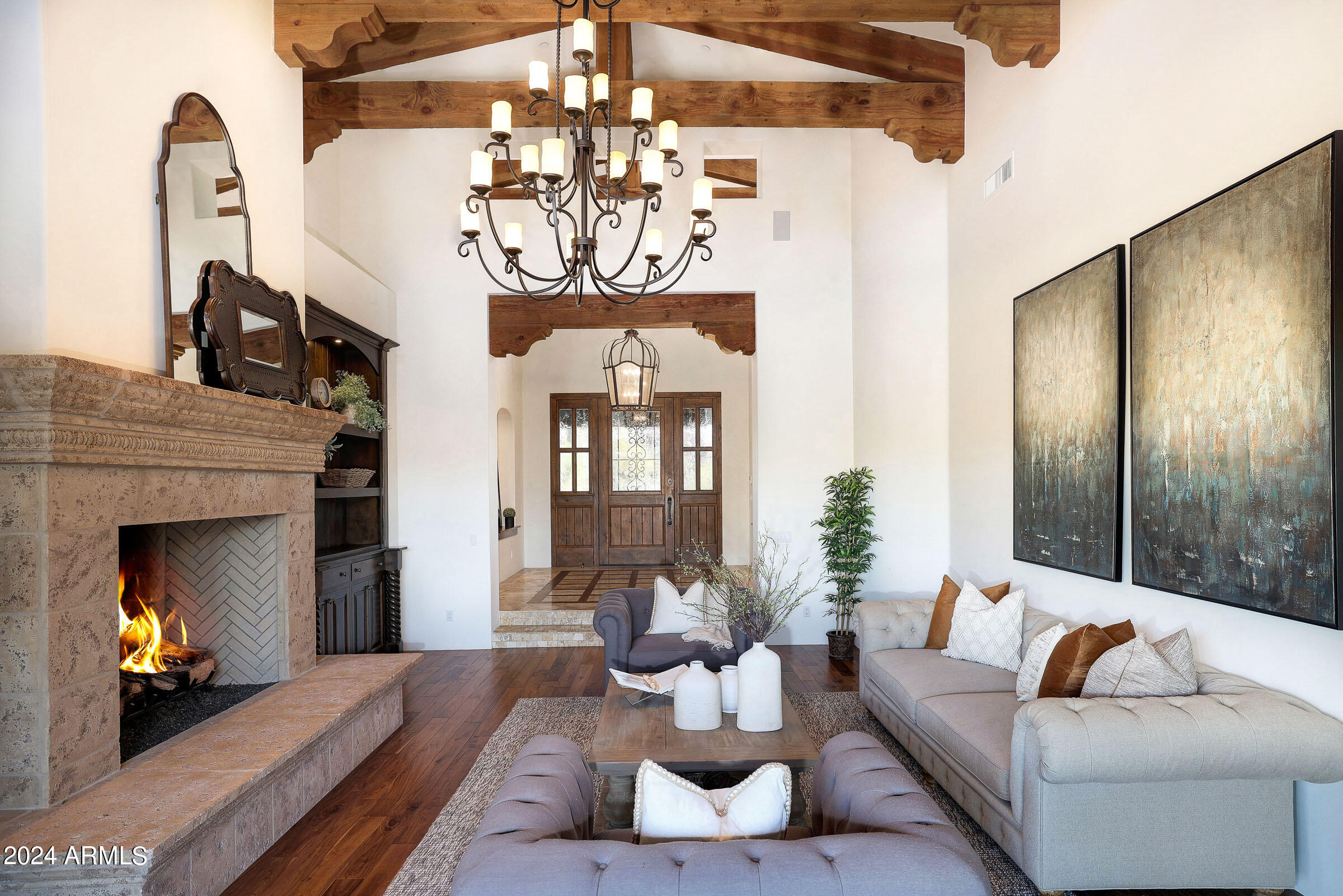 WHISPER ROCK UNIT 1 - Residential