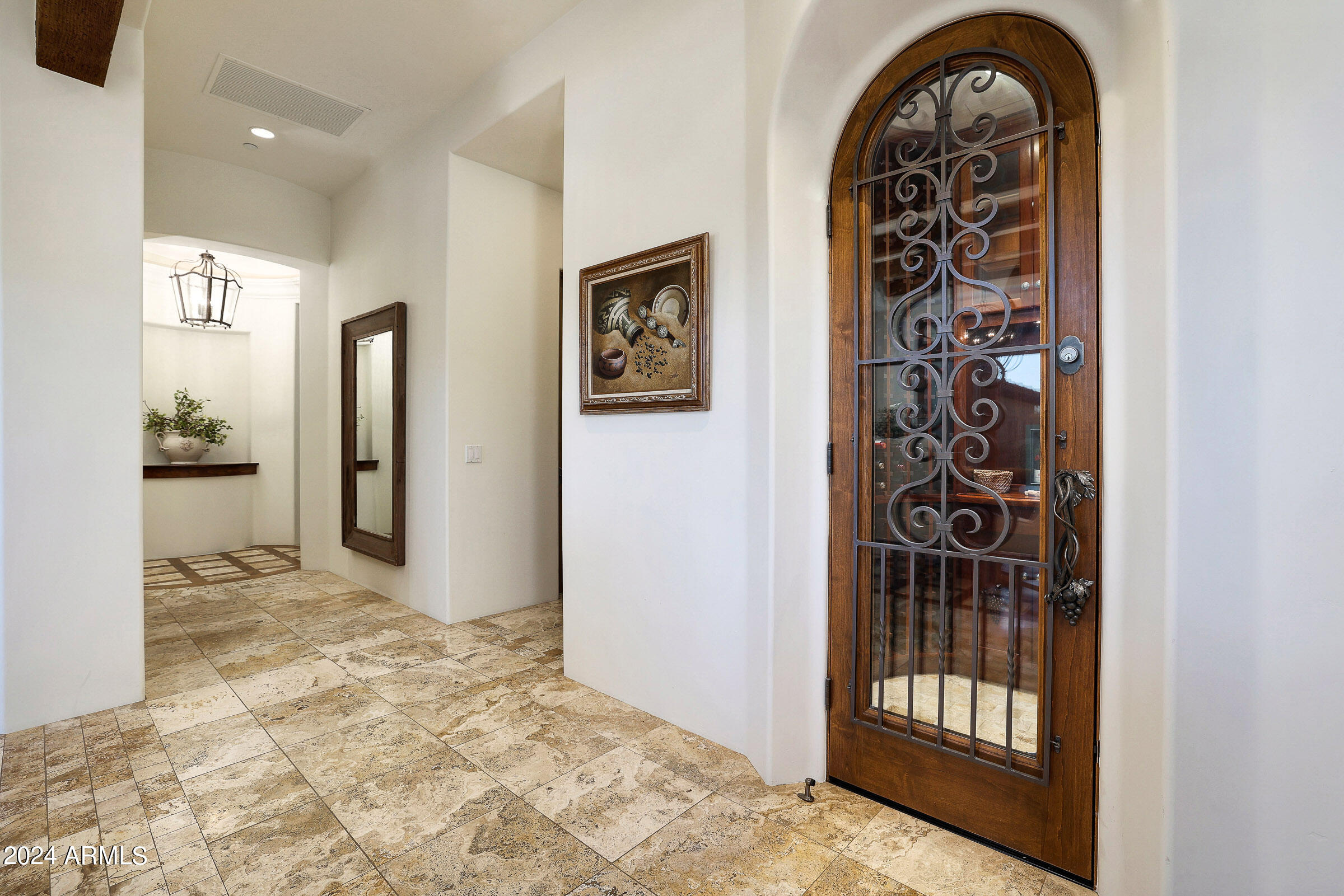 WHISPER ROCK UNIT 1 - Residential