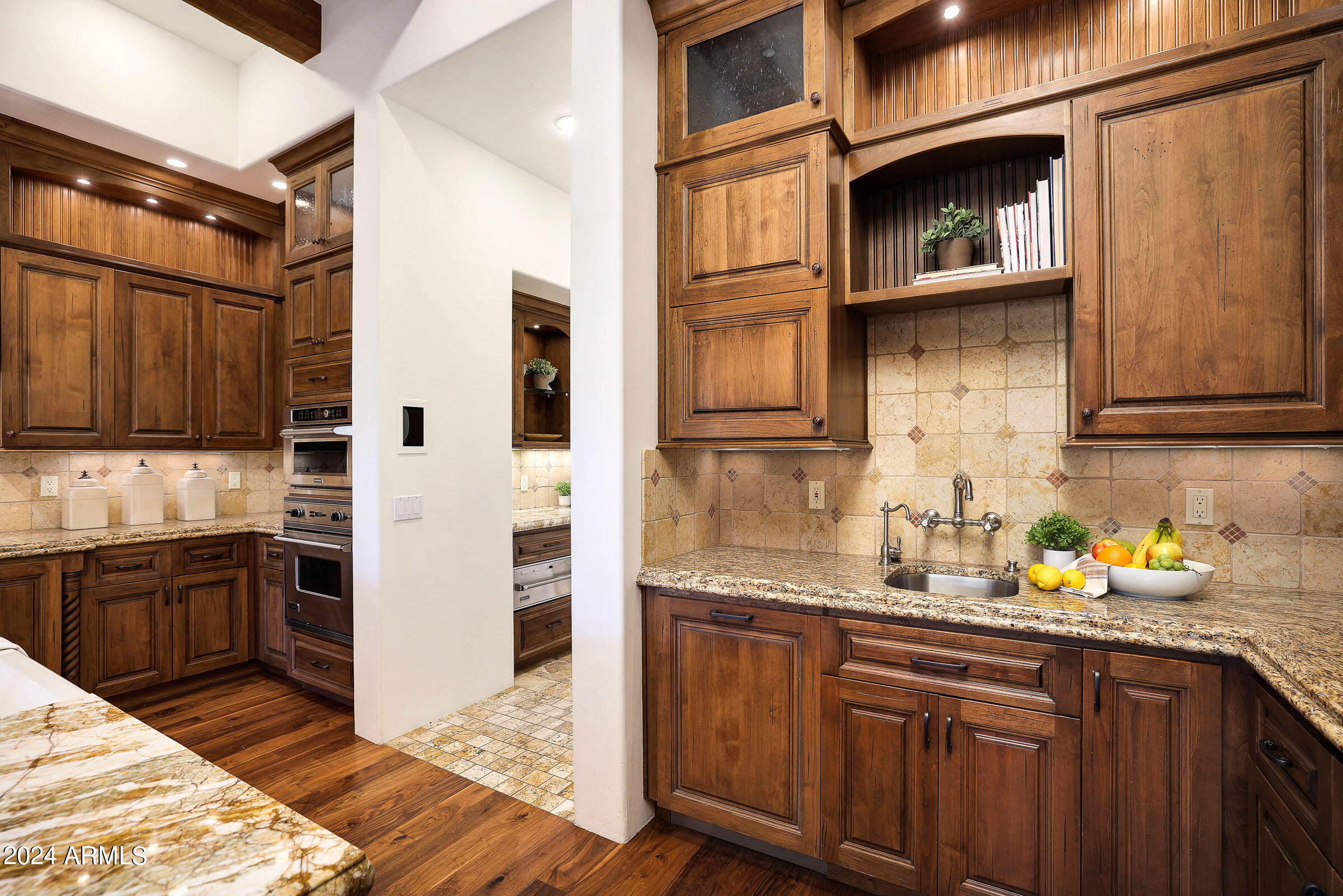 WHISPER ROCK UNIT 1 - Residential