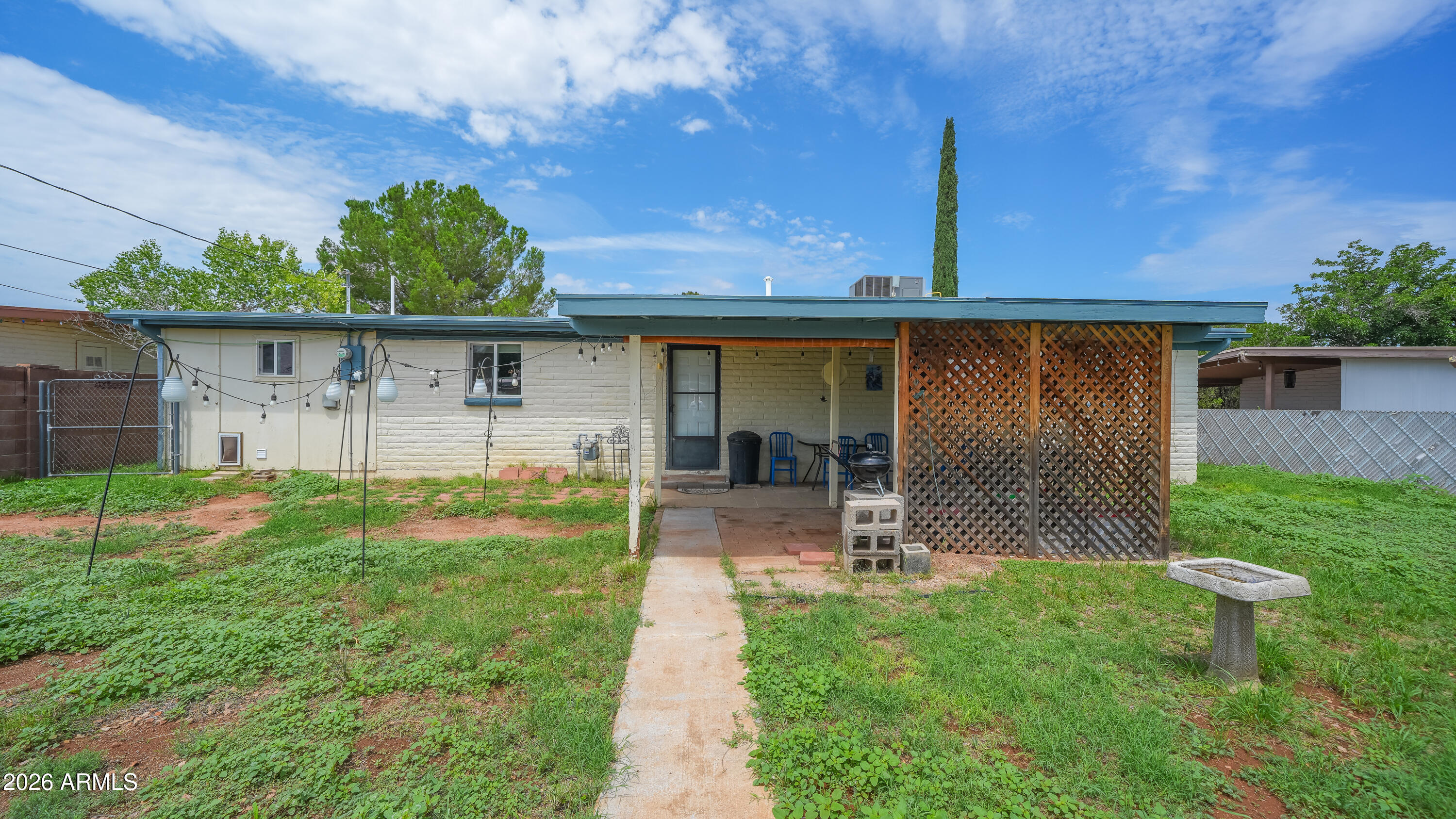 VILLAGE TERRACE - Residential