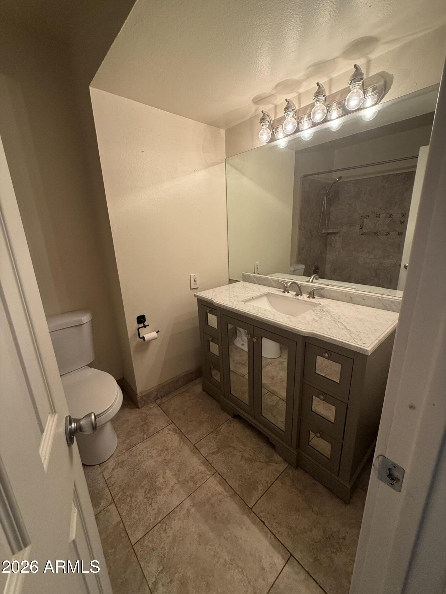 AMD ARIZONA CITY UNIT FIVE - Residential