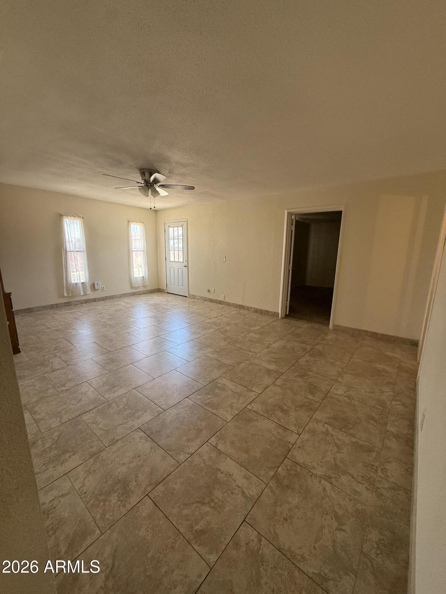 AMD ARIZONA CITY UNIT FIVE - Residential