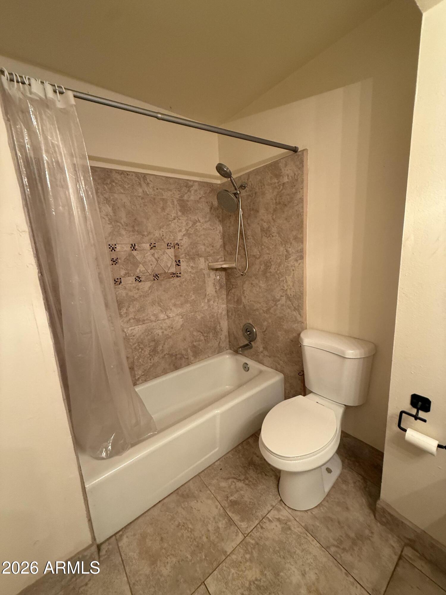 AMD ARIZONA CITY UNIT FIVE - Residential