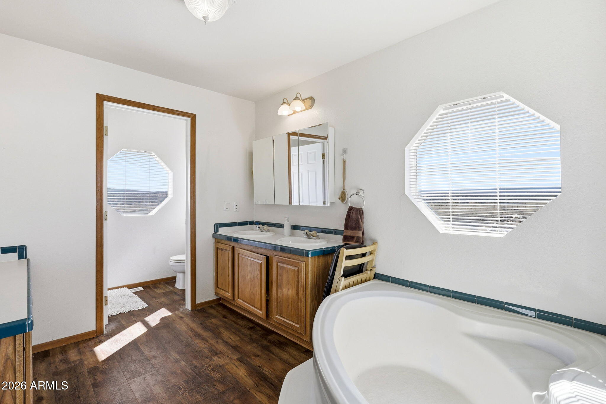RANCH OF THE WHITE MOUNTAINS UNIT 17 - Residential