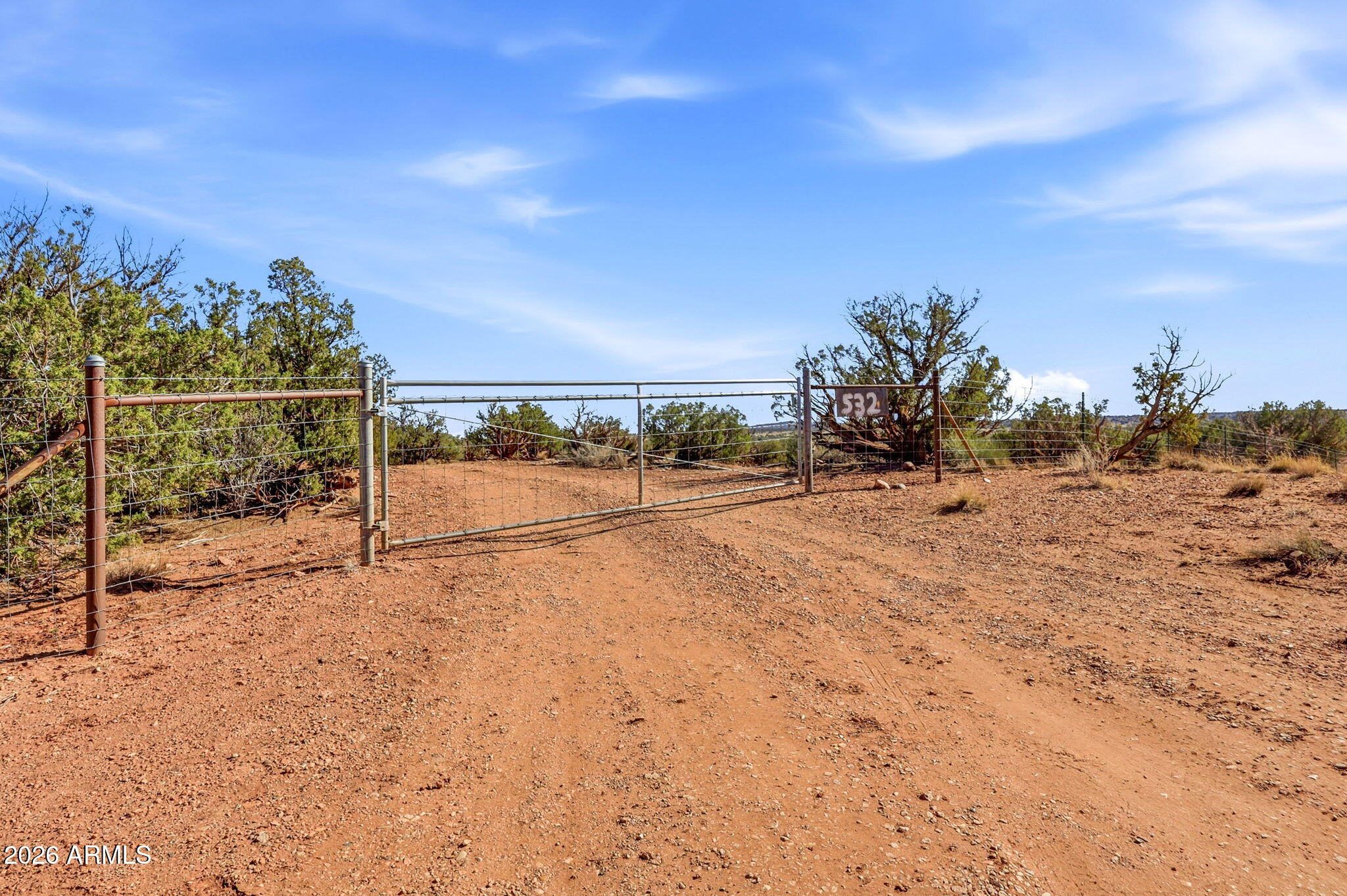 RANCH OF THE WHITE MOUNTAINS UNIT 17 - Residential