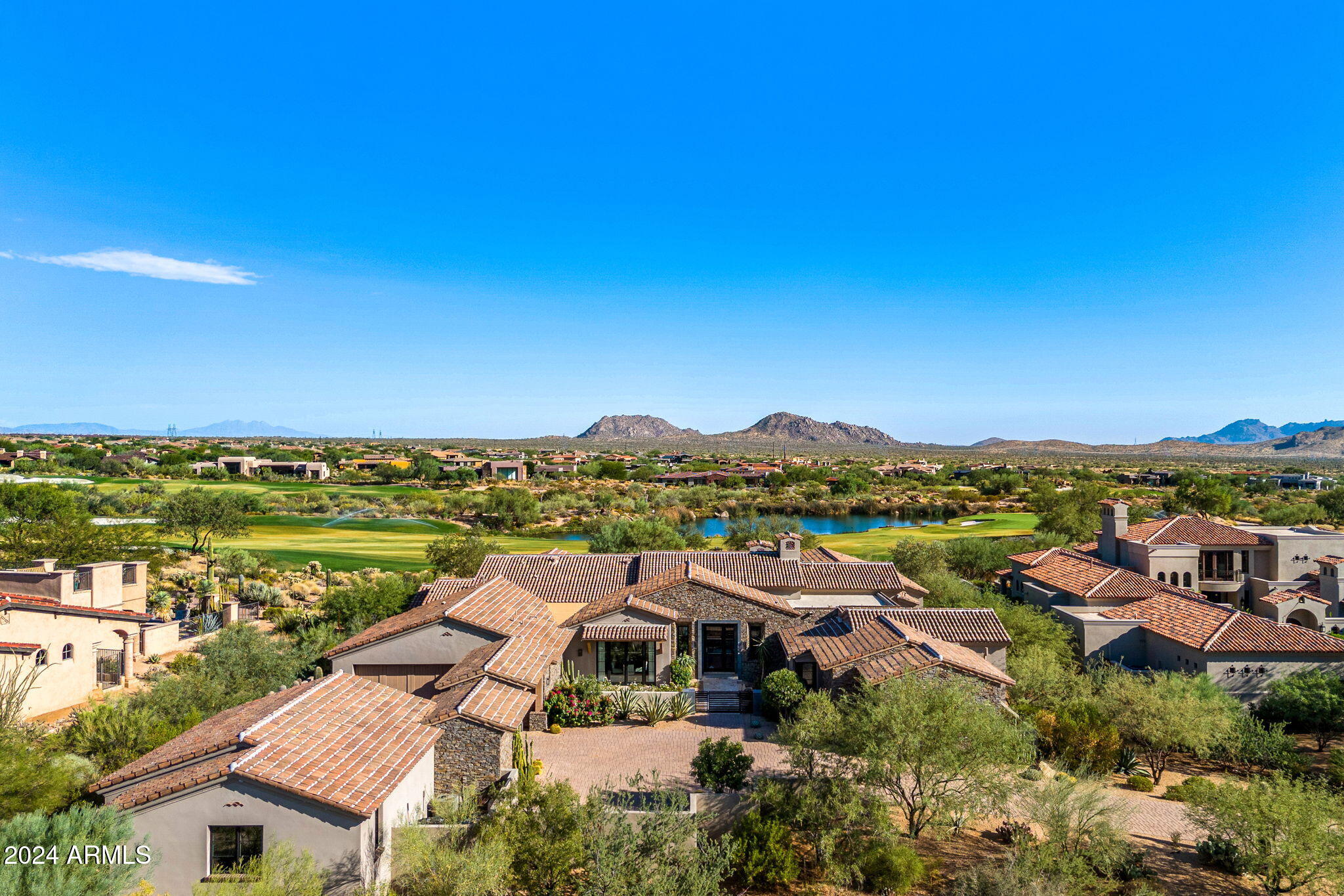 MIRABEL Club - Residential