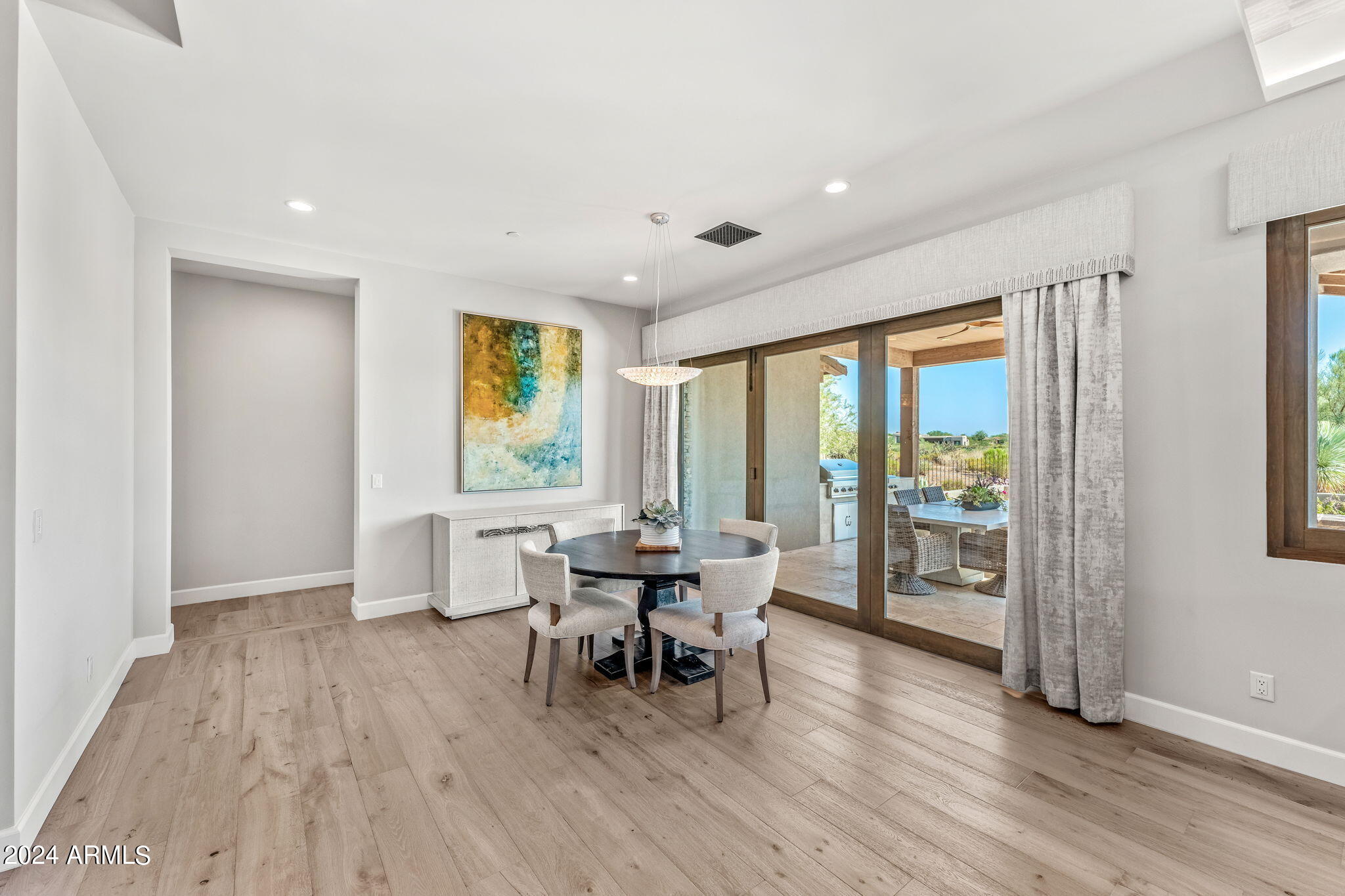 MIRABEL Club - Residential