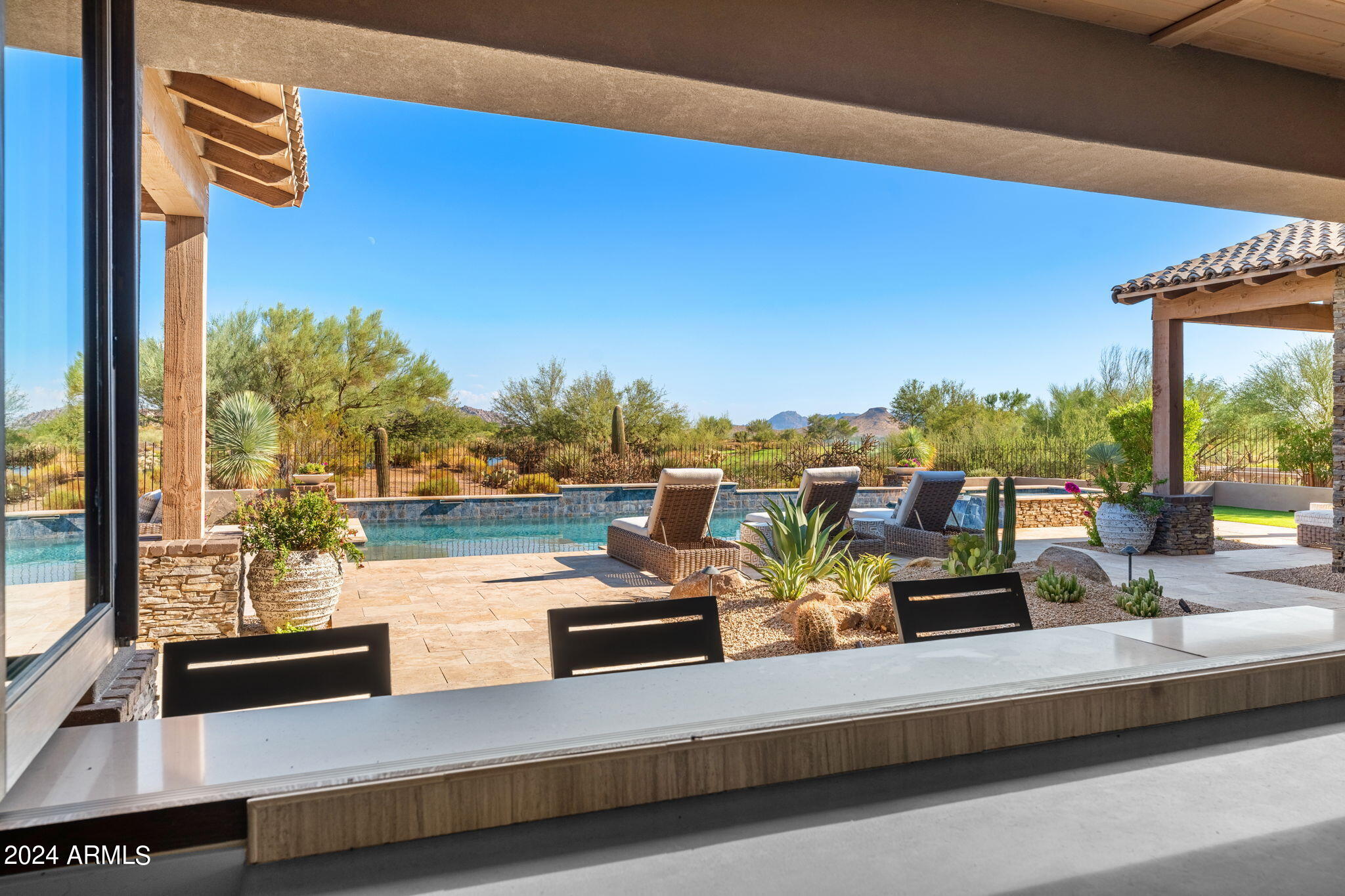 MIRABEL Club - Residential