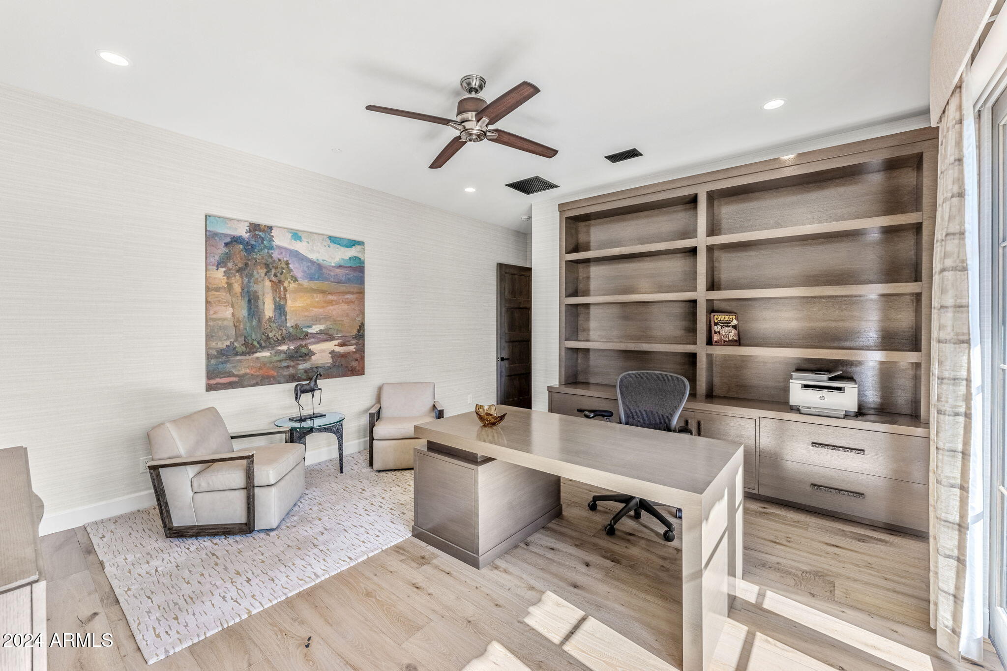 MIRABEL Club - Residential